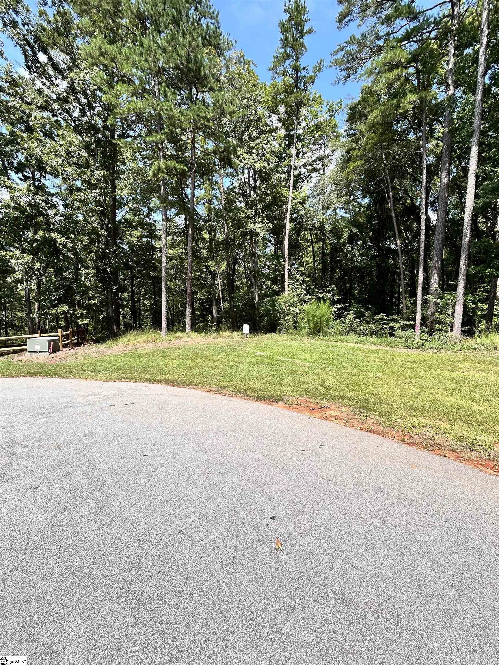 1601651 Property Photo 20