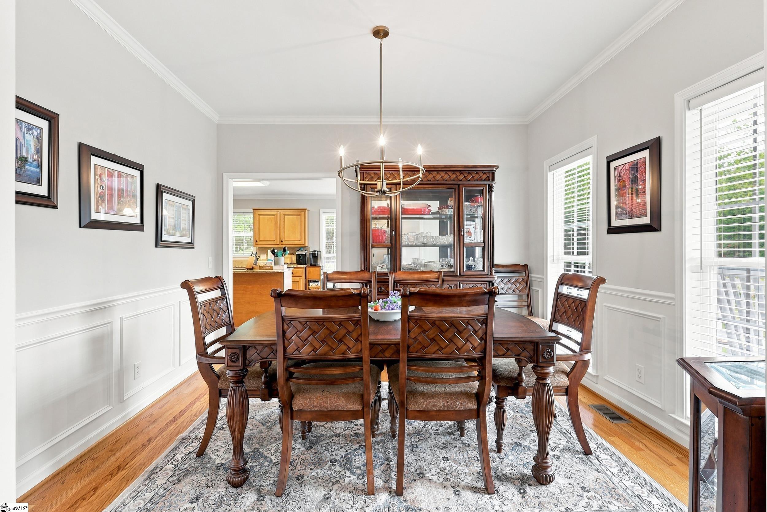 212 Crossington Way Property Photo 15