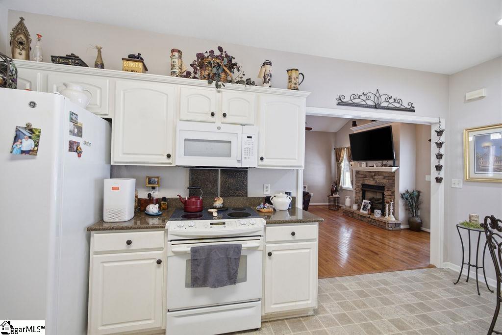 107 Saddle Brook Property Photo 10