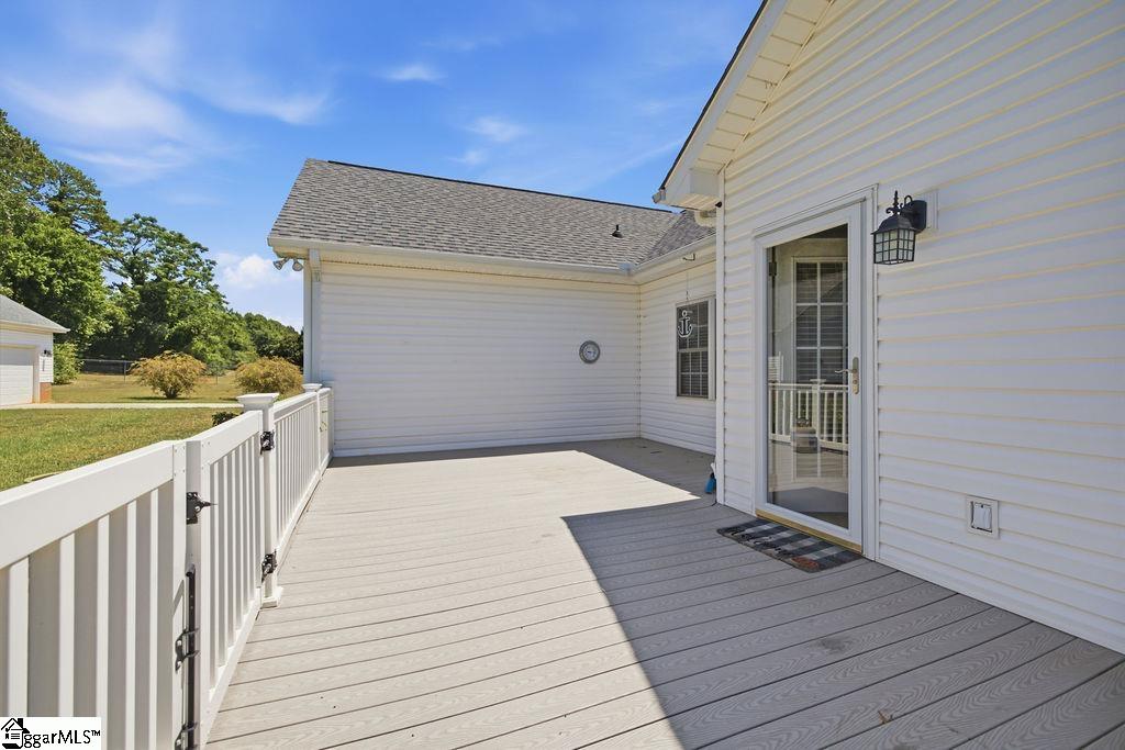 107 Saddle Brook Property Photo 26