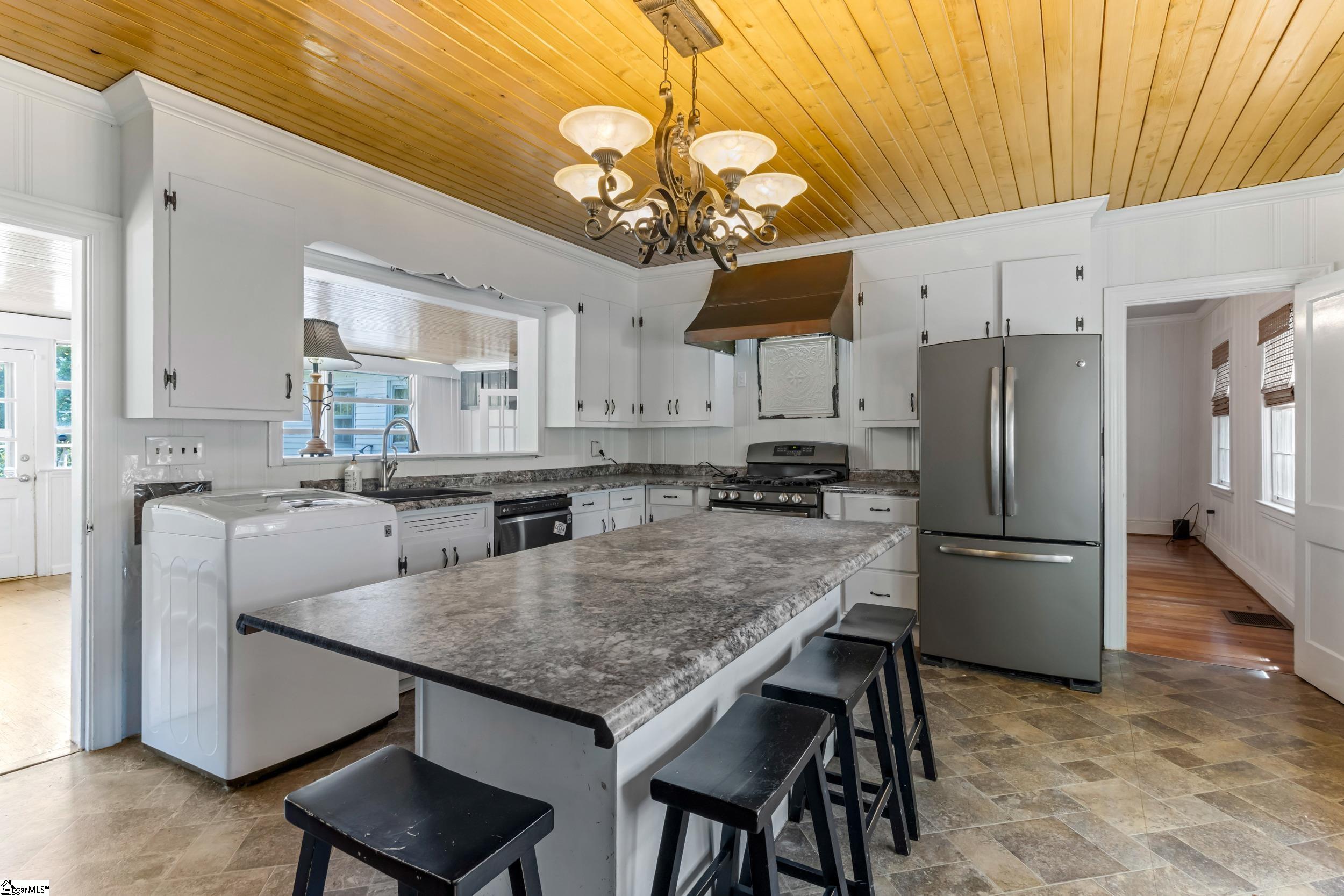 631 Piedmont Golf Course Road Property Photo 17