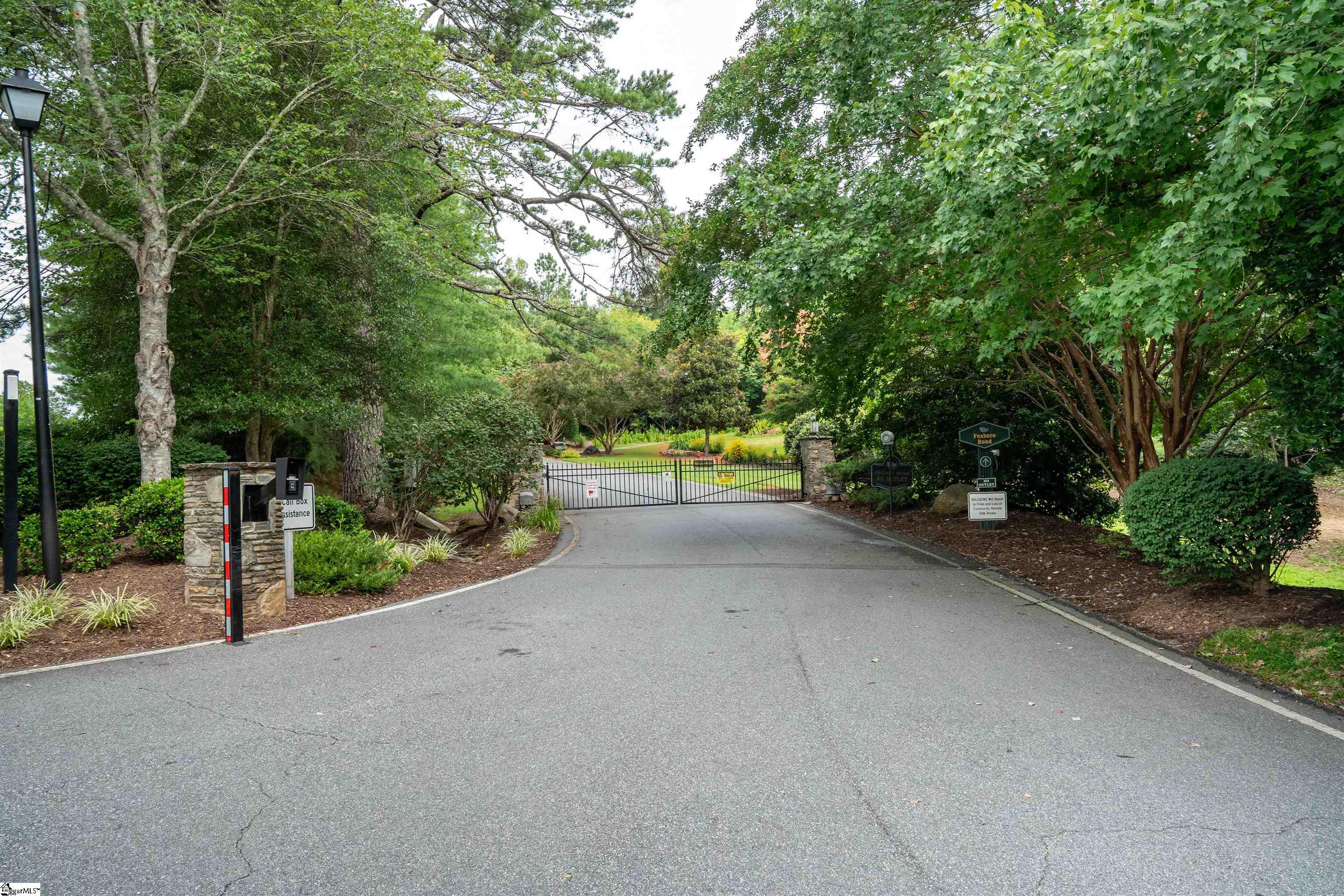 1601665 Property Photo 6