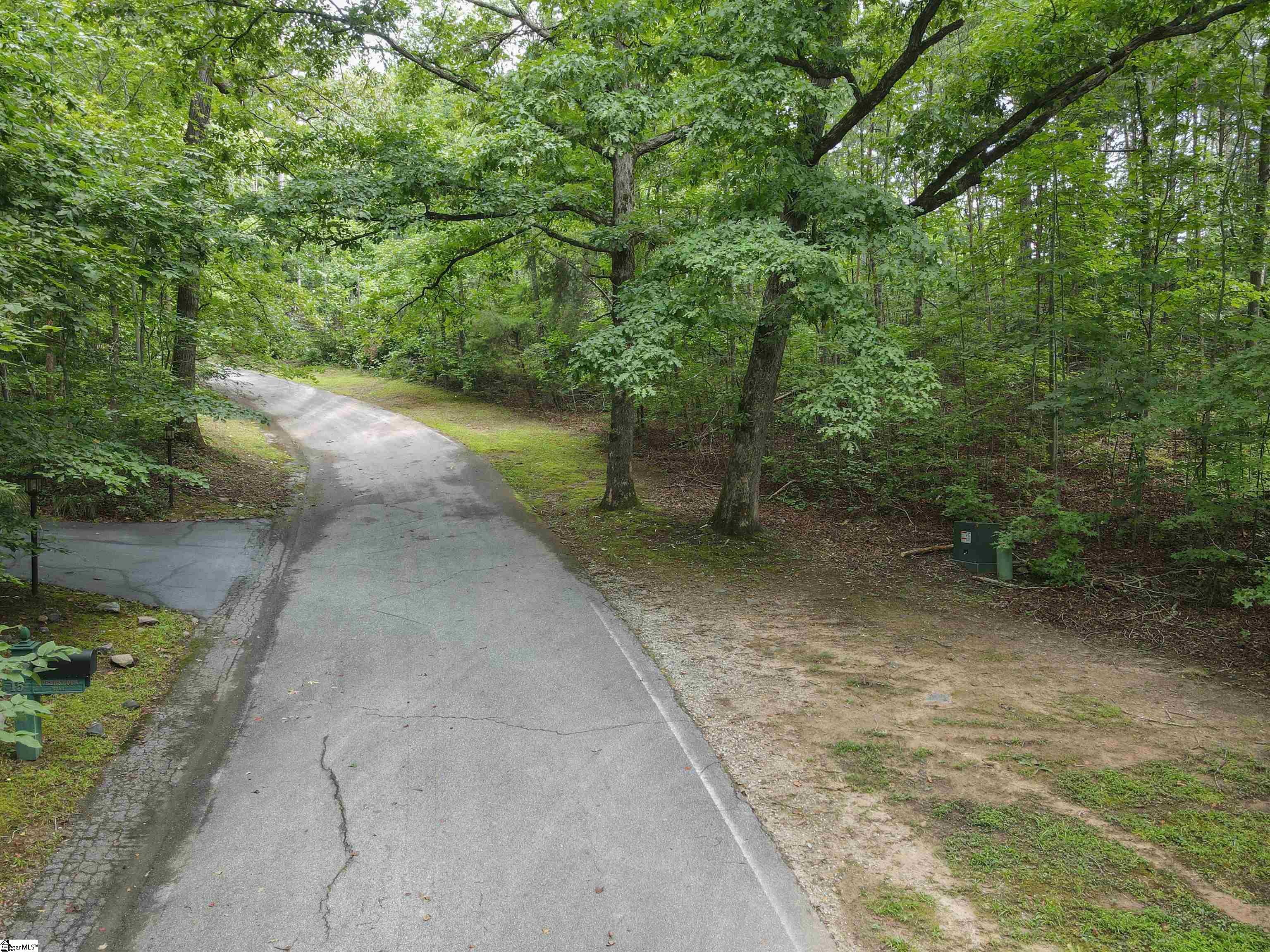 1601665 Property Photo 43