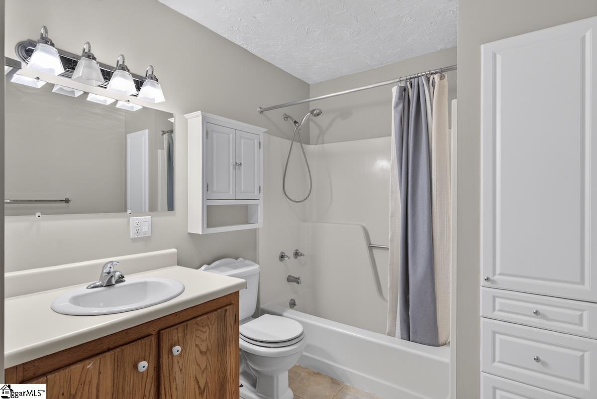 187 Caledonia Road Property Photo 17