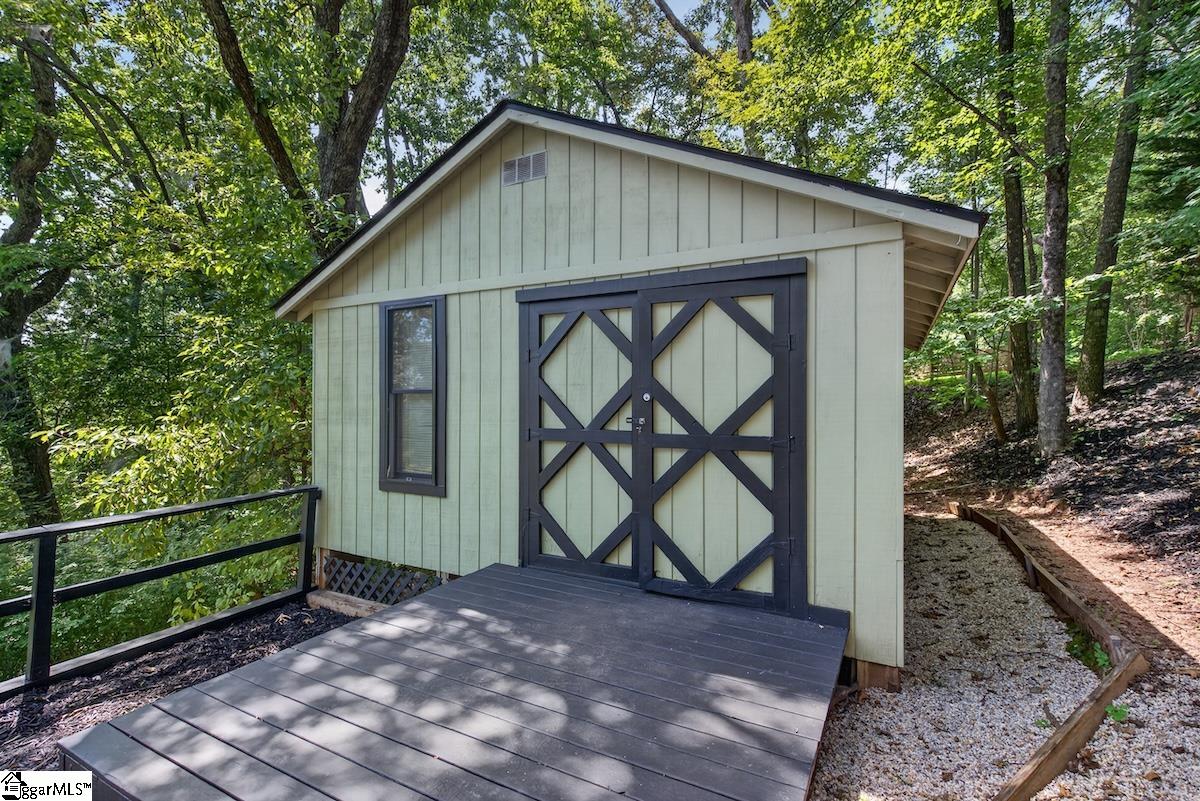 187 Caledonia Road Property Photo 27