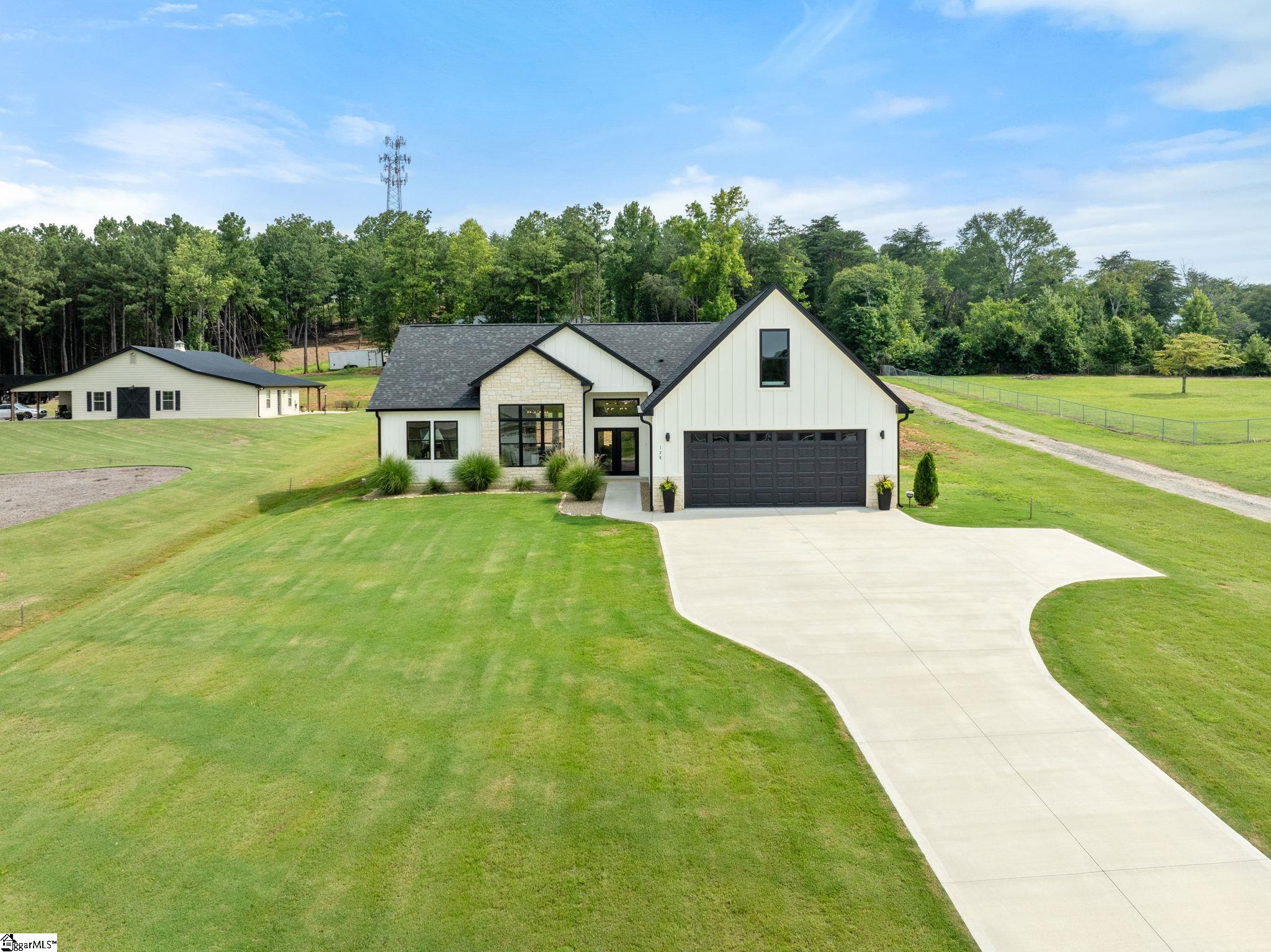 128 Cothran Road Property Photo 1
