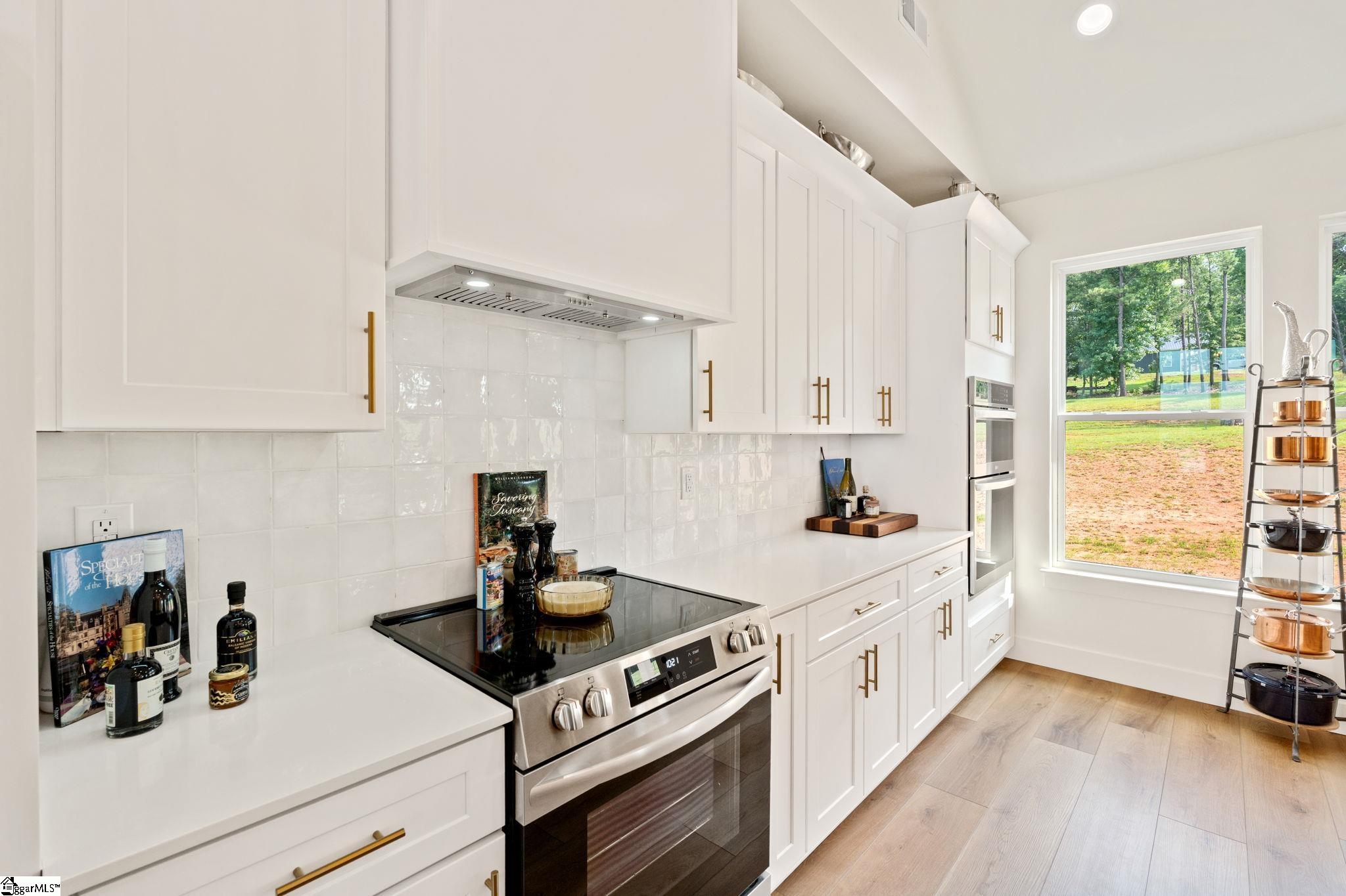 128 Cothran Road Property Photo 11