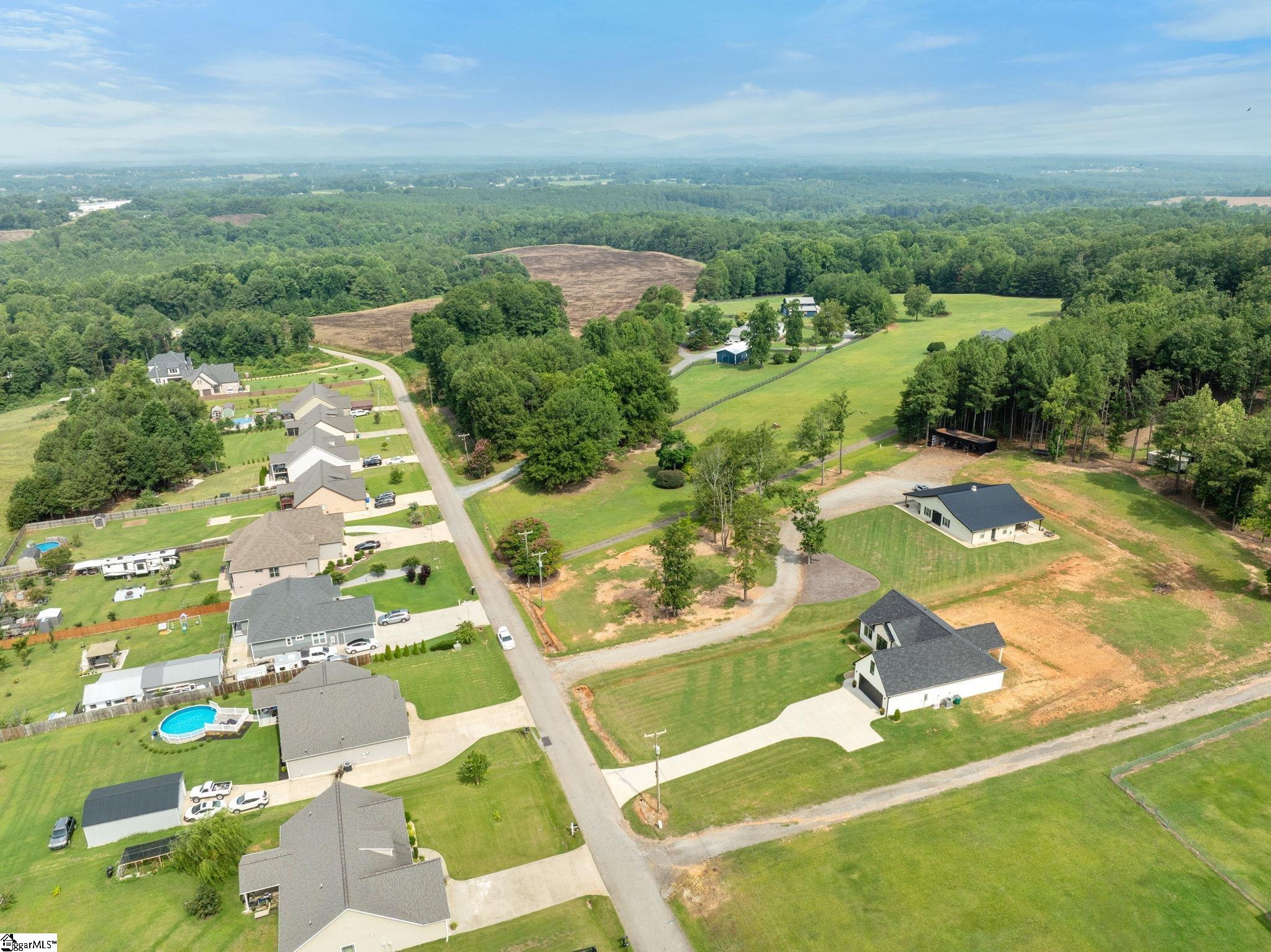 128 Cothran Road Property Photo 35
