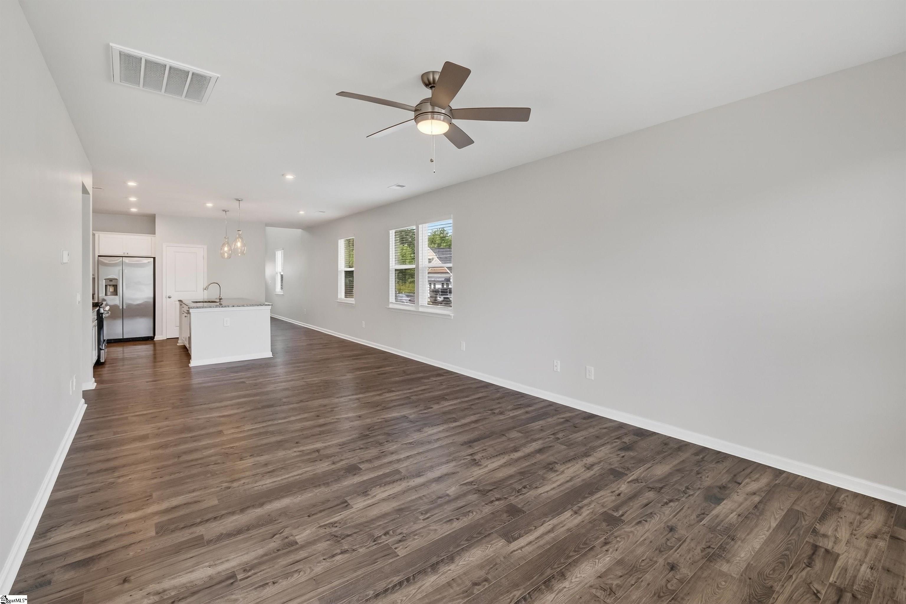1405 Harper Mae Drive Property Photo 5