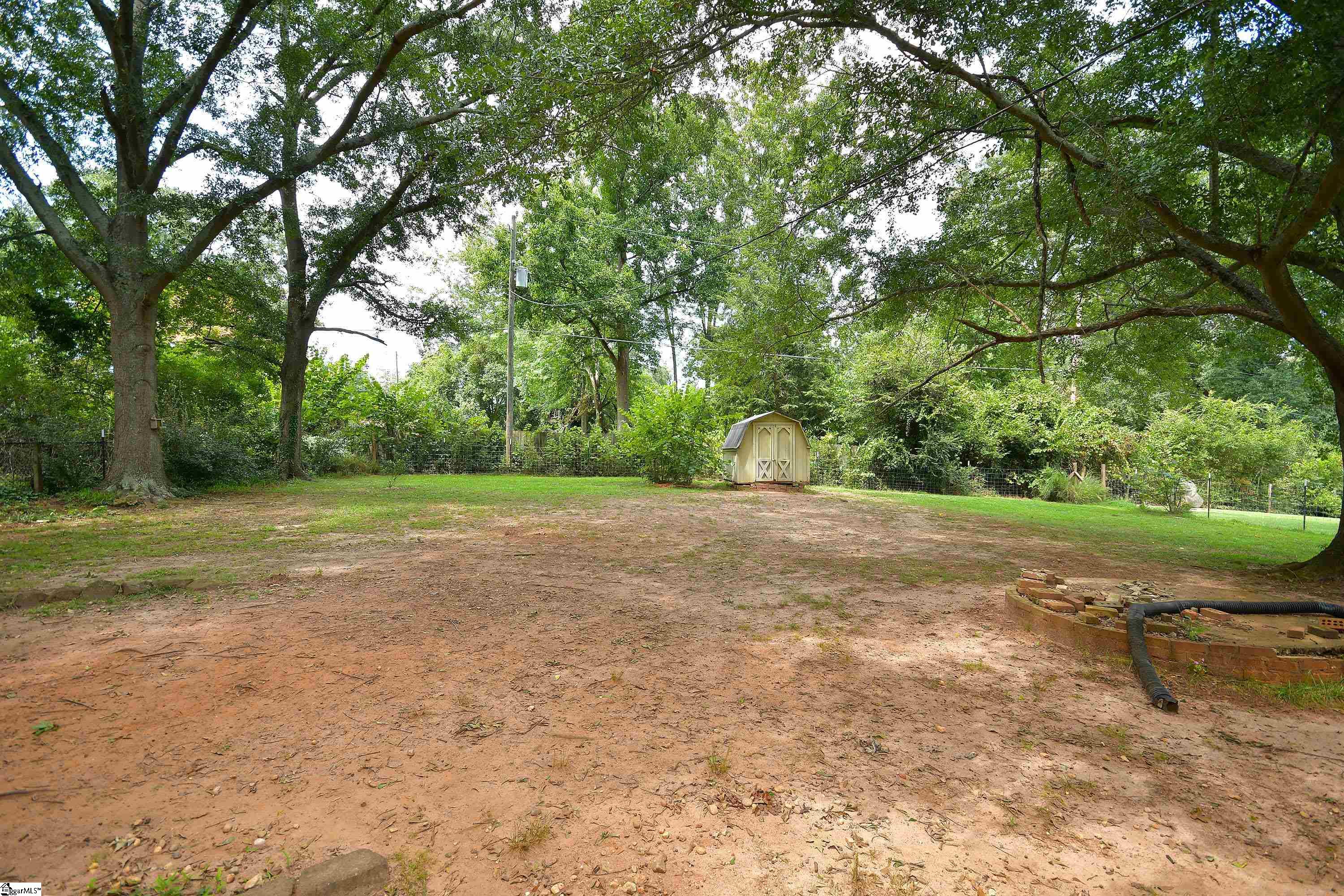1 Valley Drive Property Photo 25