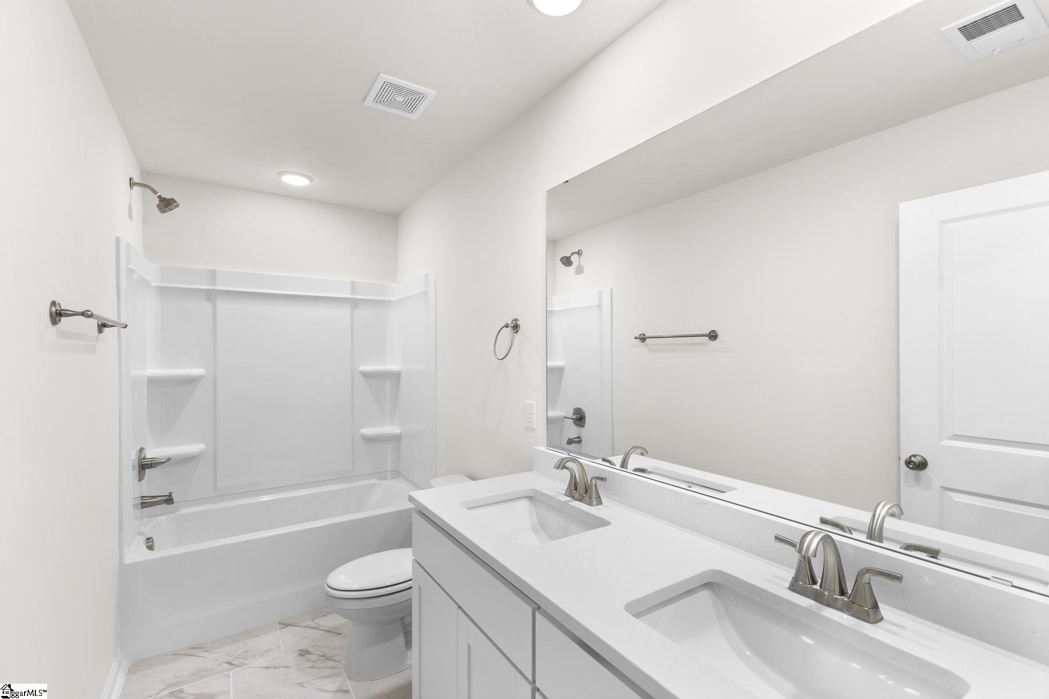 123 Terpack Court Property Photo 14
