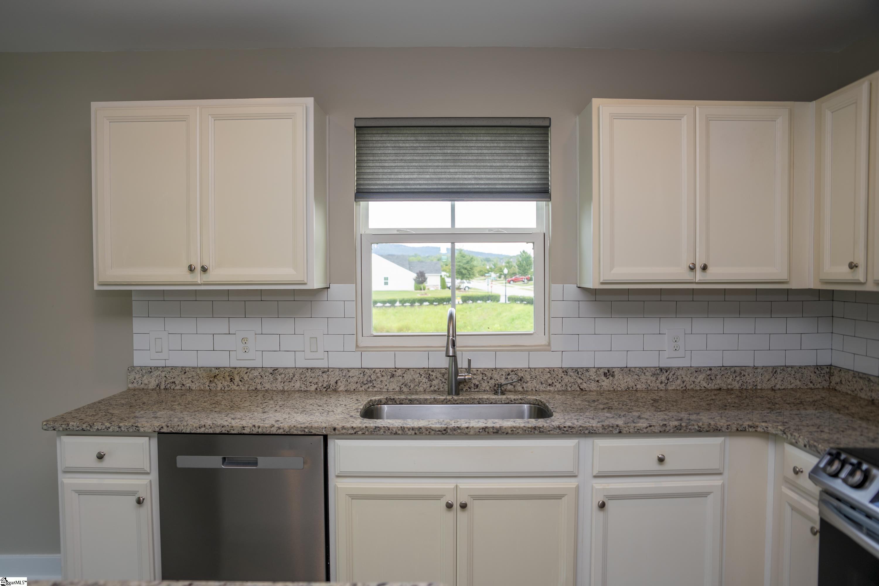 109 Fairmeadow Way Property Photo 6