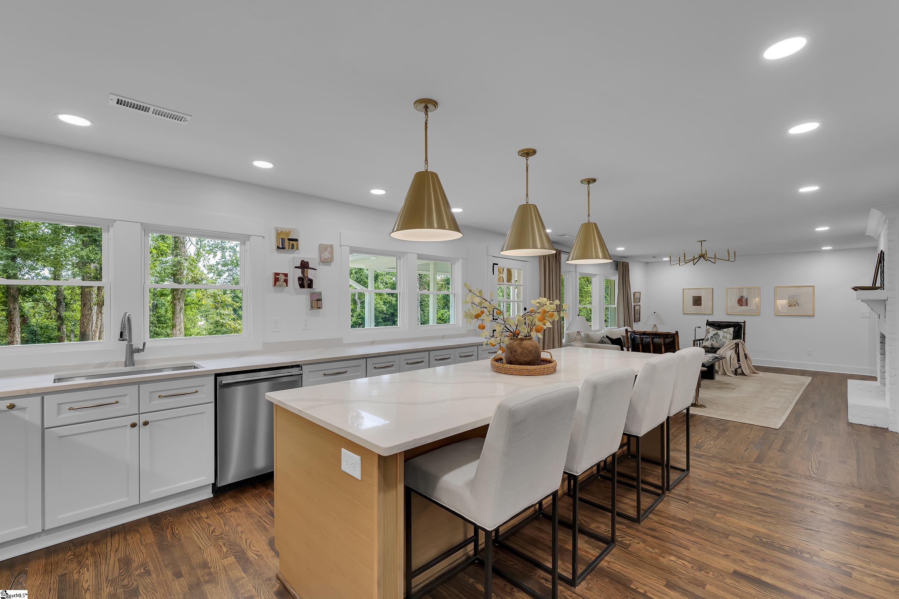111 Rolling Green Circle Property Photo 12