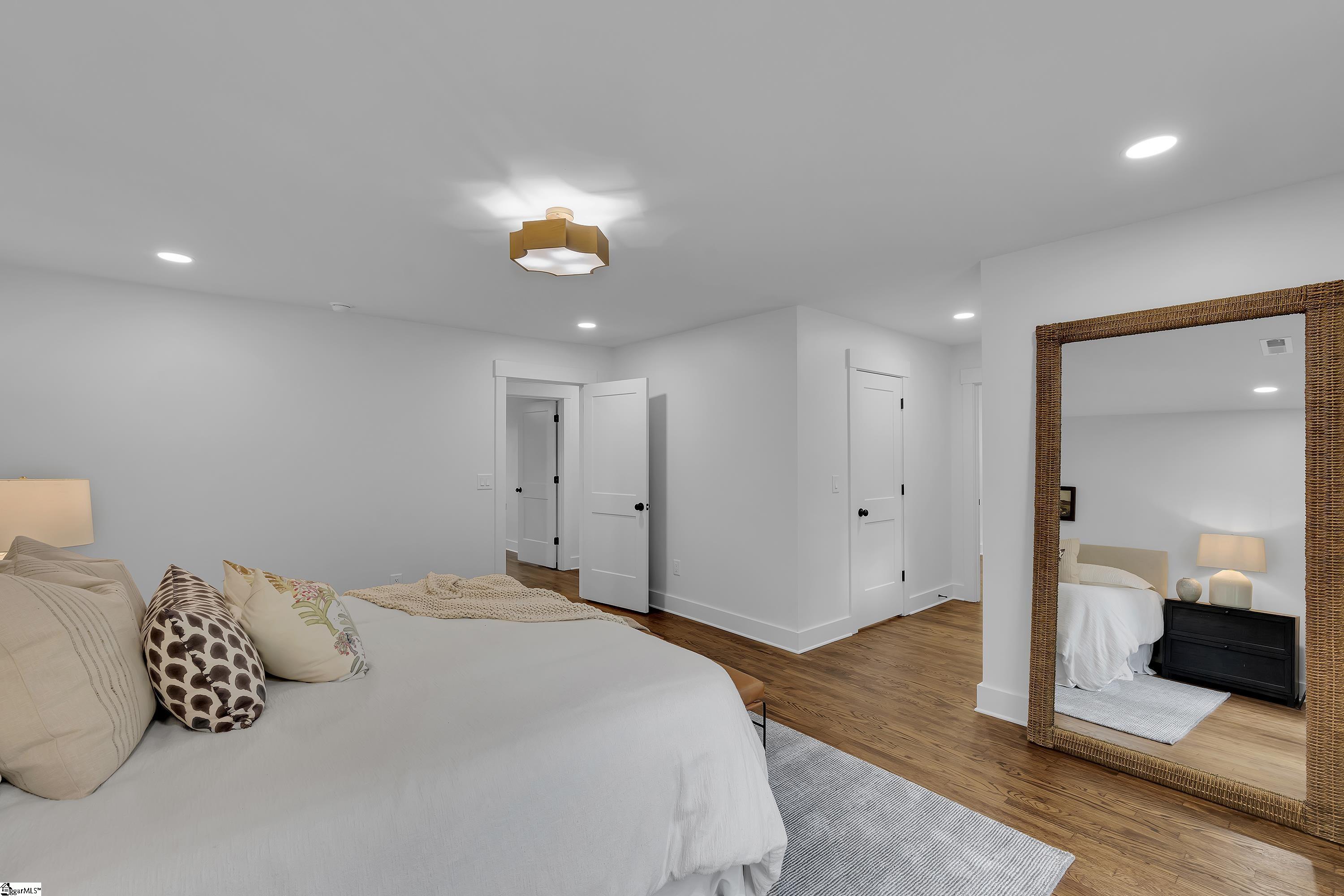 111 Rolling Green Circle Property Photo 18