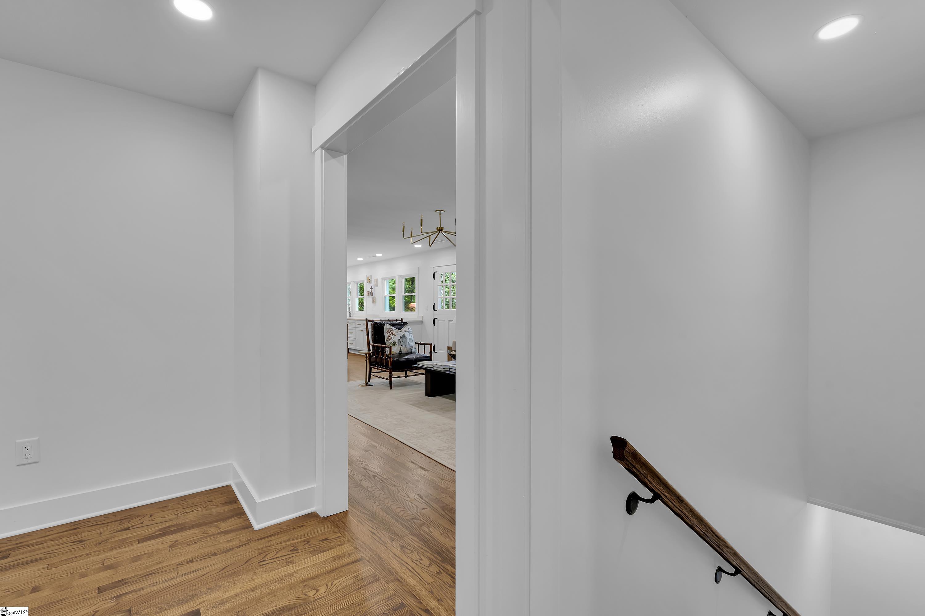 111 Rolling Green Circle Property Photo 27