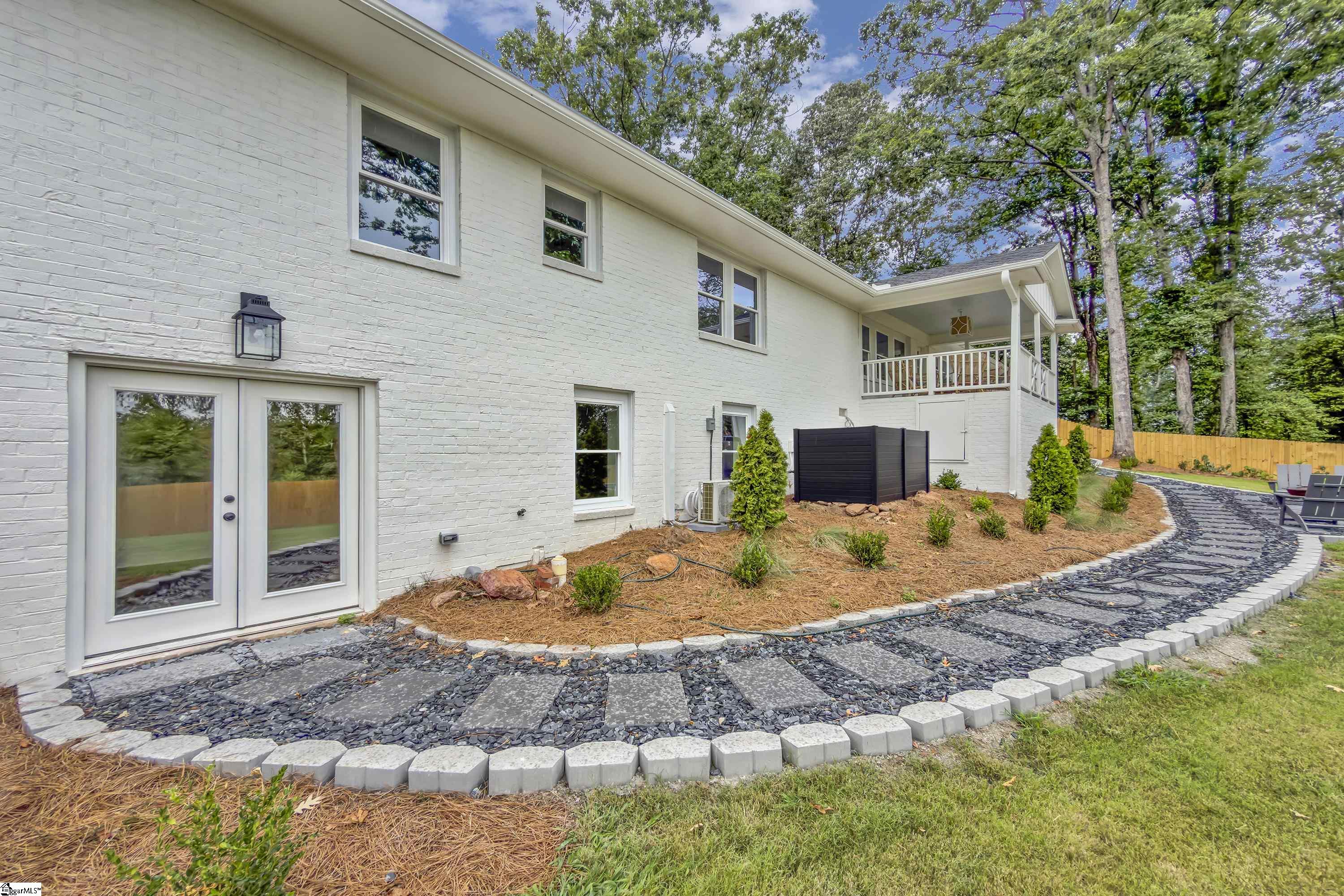 111 Rolling Green Circle Property Photo 41