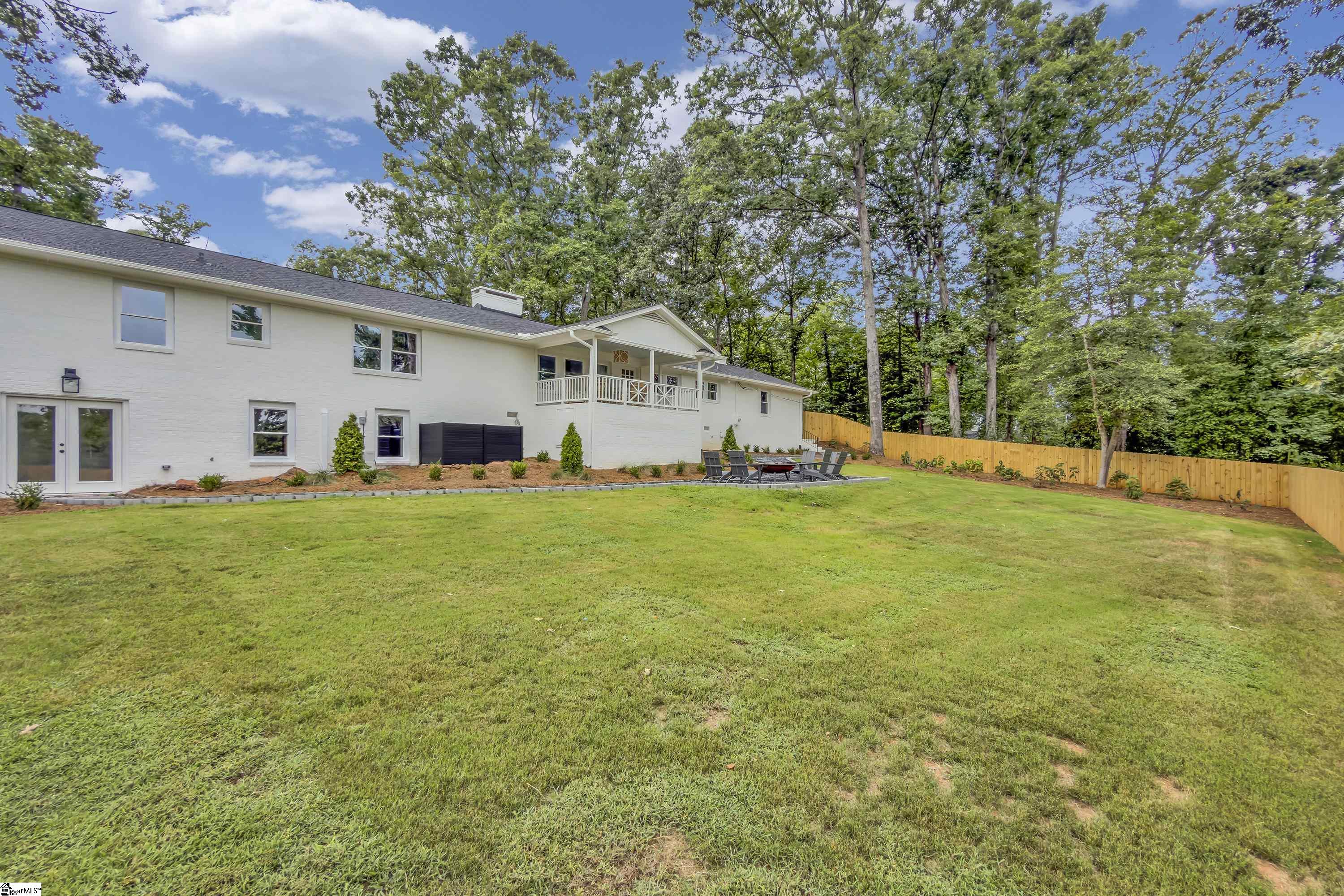 111 Rolling Green Circle Property Photo 42