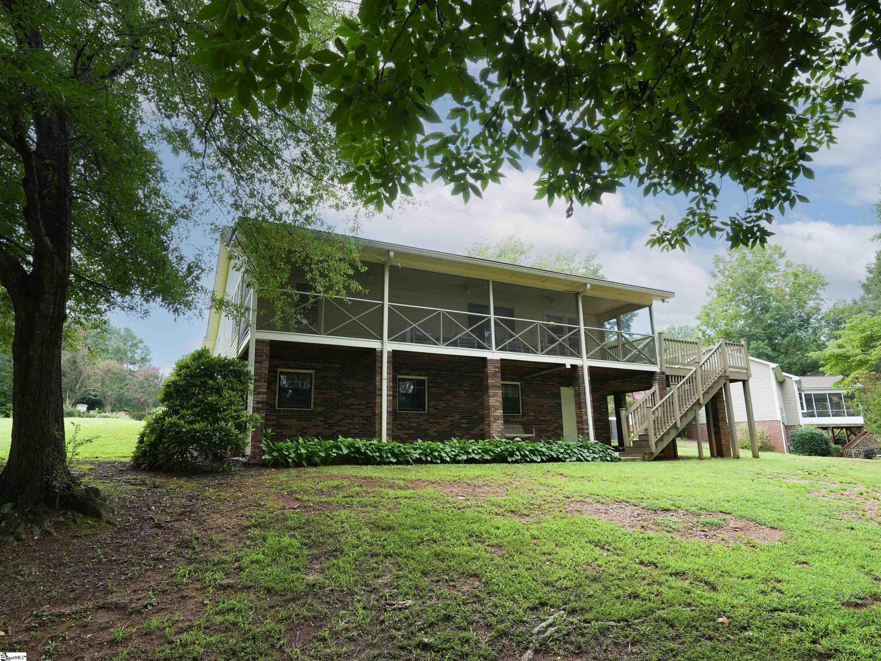 127 Lake Robinson Pointe Property Photo 1