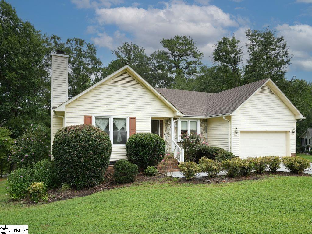 127 Lake Robinson Pointe Property Photo 6