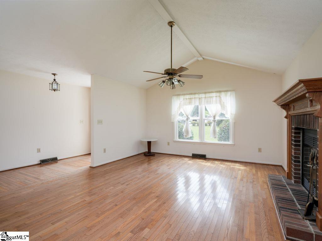 127 Lake Robinson Pointe Property Photo 7