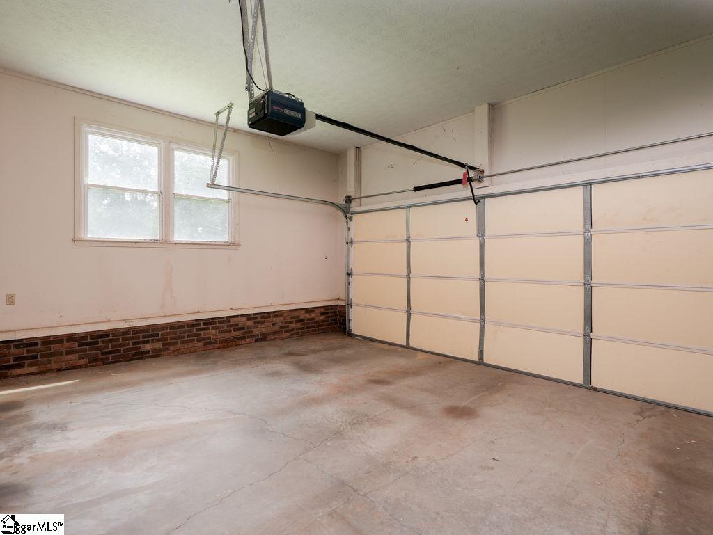 127 Lake Robinson Pointe Property Photo 15
