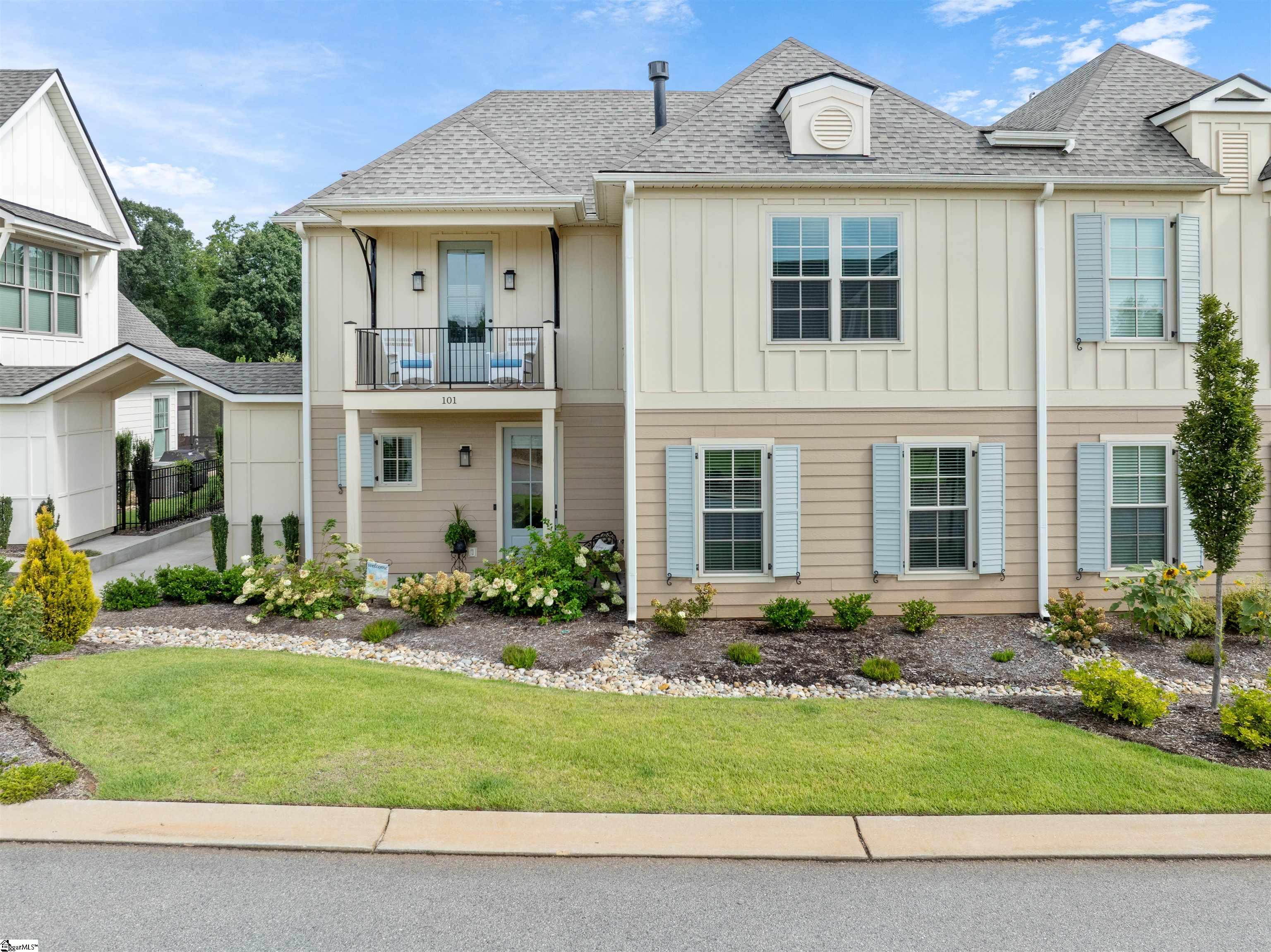 101 Sargent Drive Property Photo 1