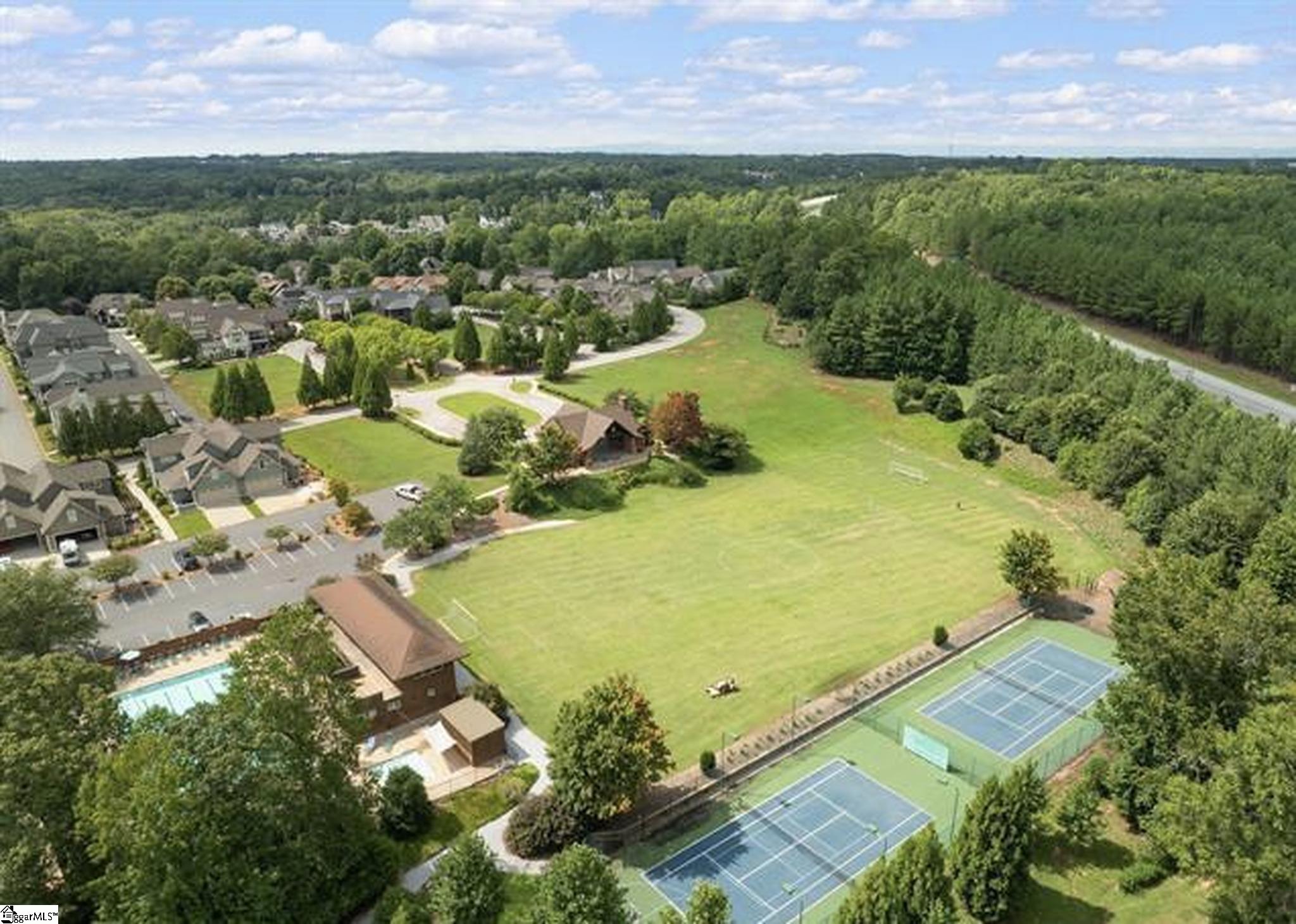 101 Sargent Drive Property Photo 37