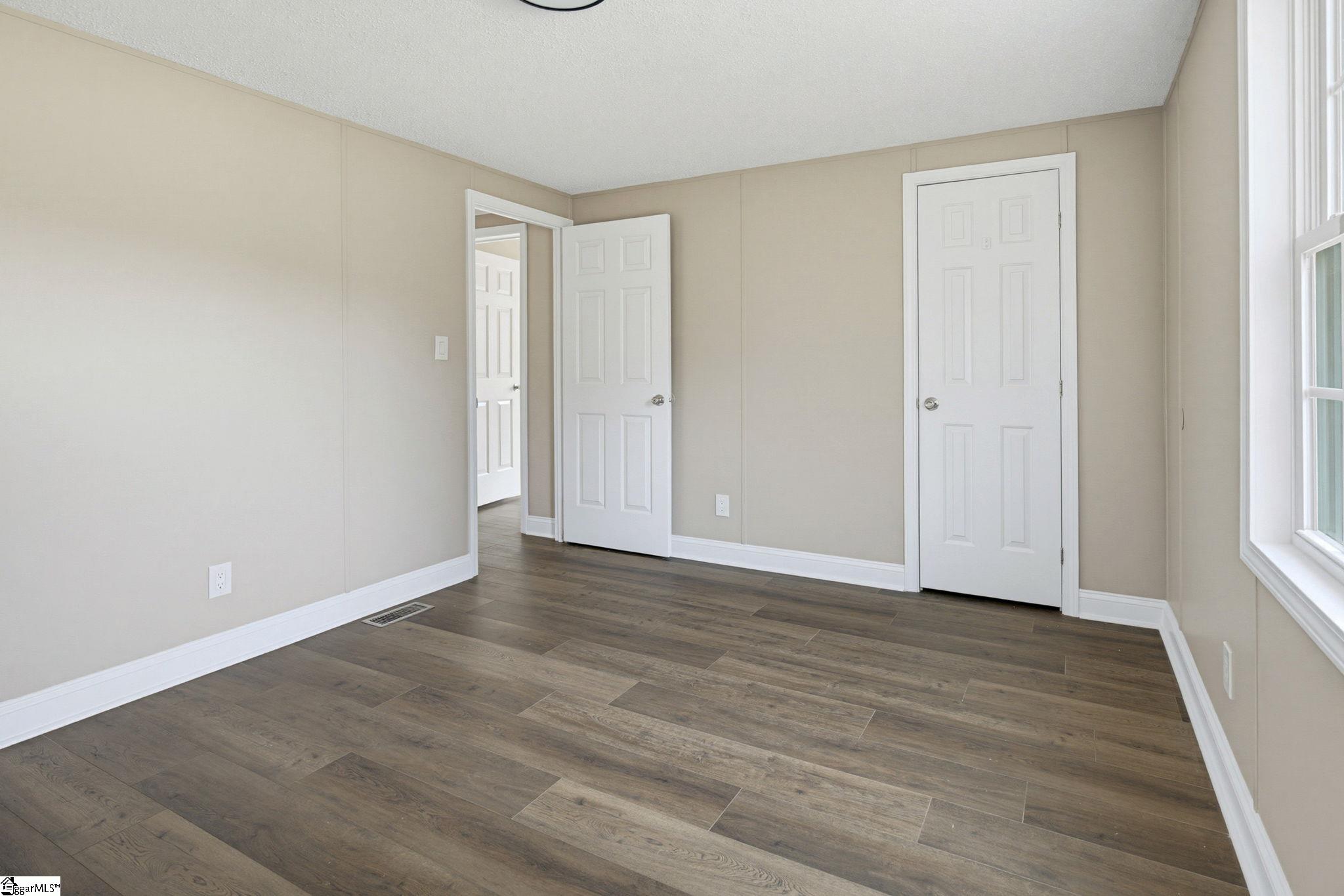 95 S Manley Drive Property Photo 13