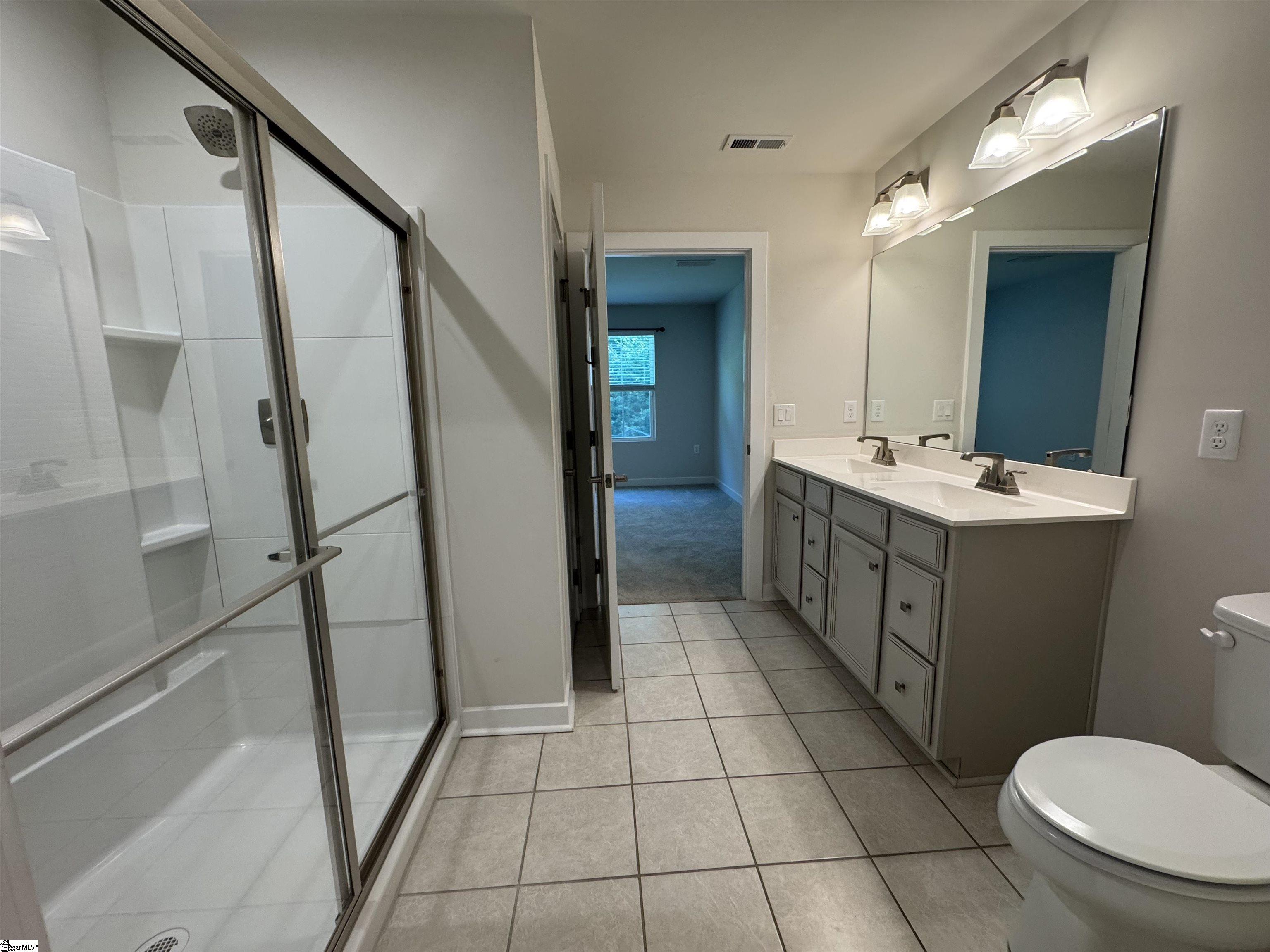 4 Englefield Drive Property Photo 21