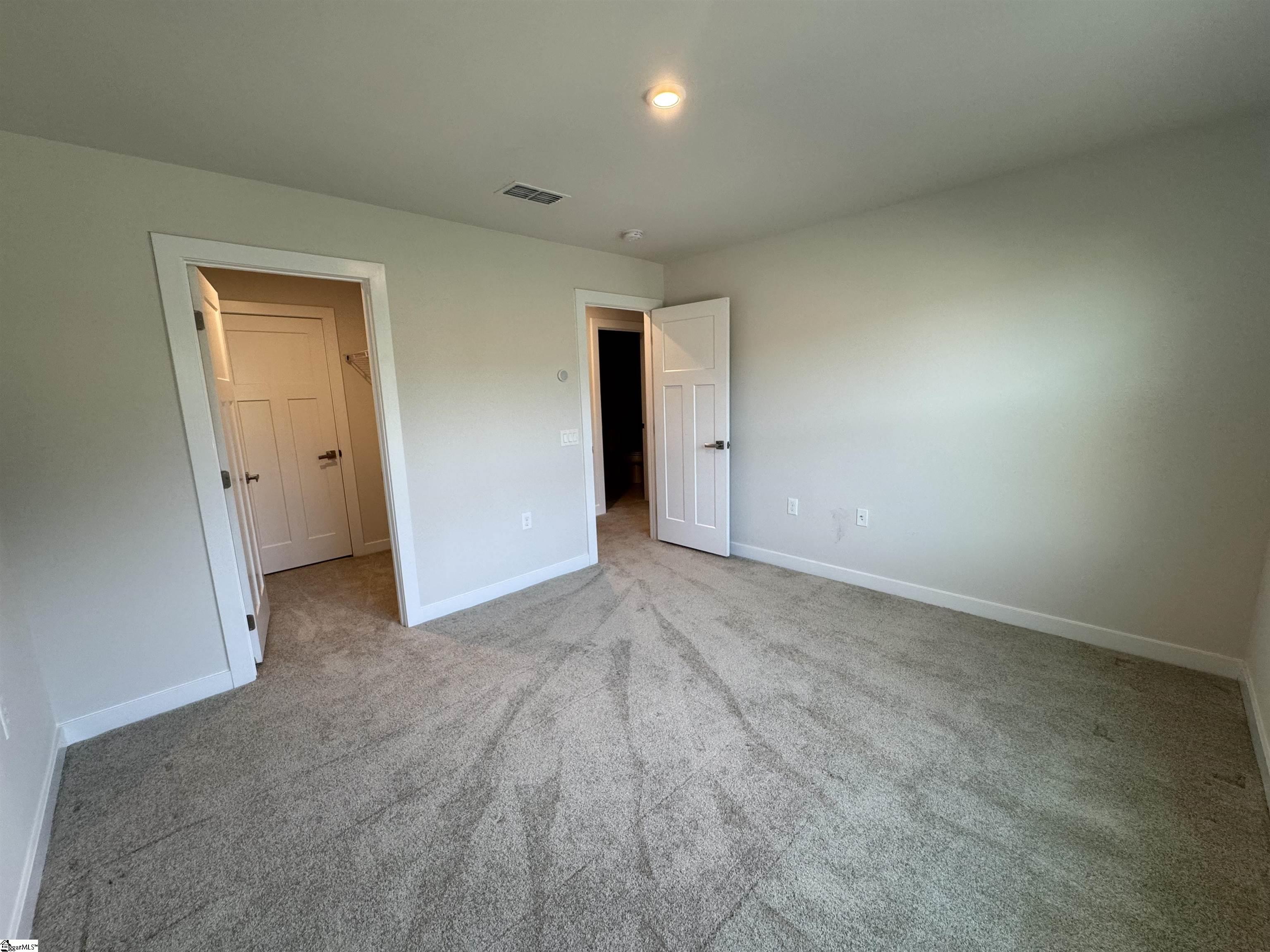 4 Englefield Drive Property Photo 22