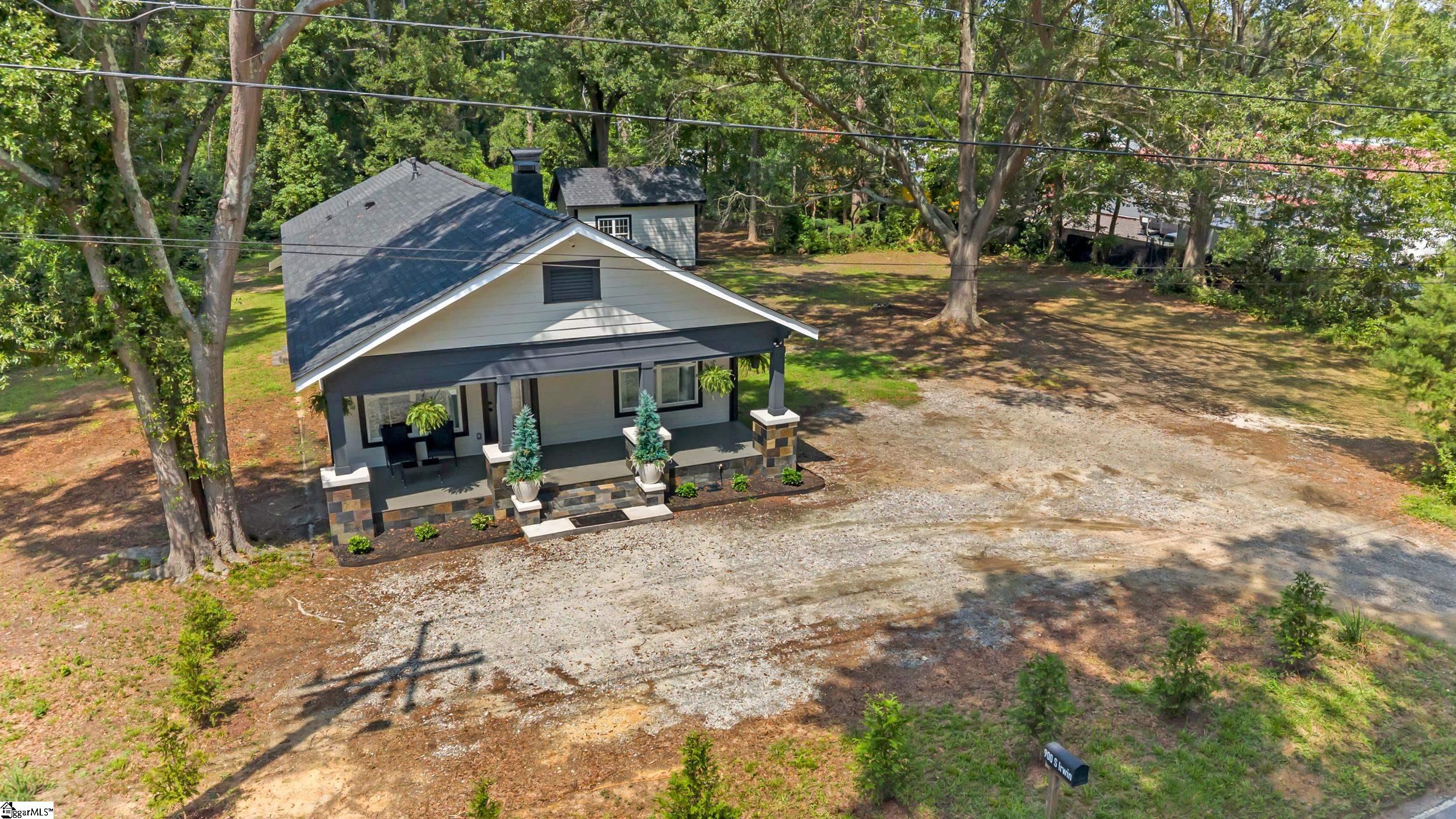 900 Irwin Avenue Property Photo 40