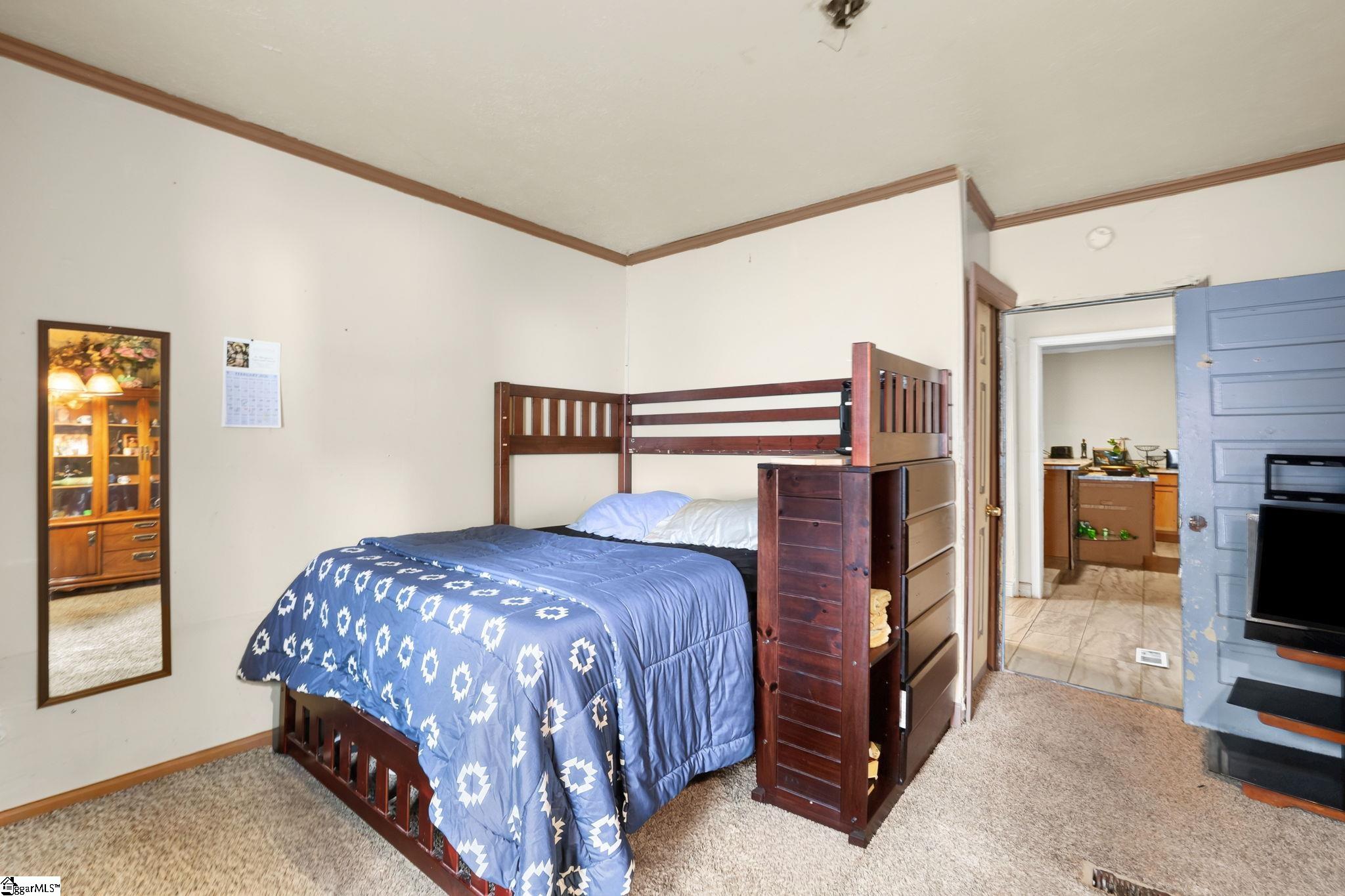 38 3rd Avenue Property Photo 21