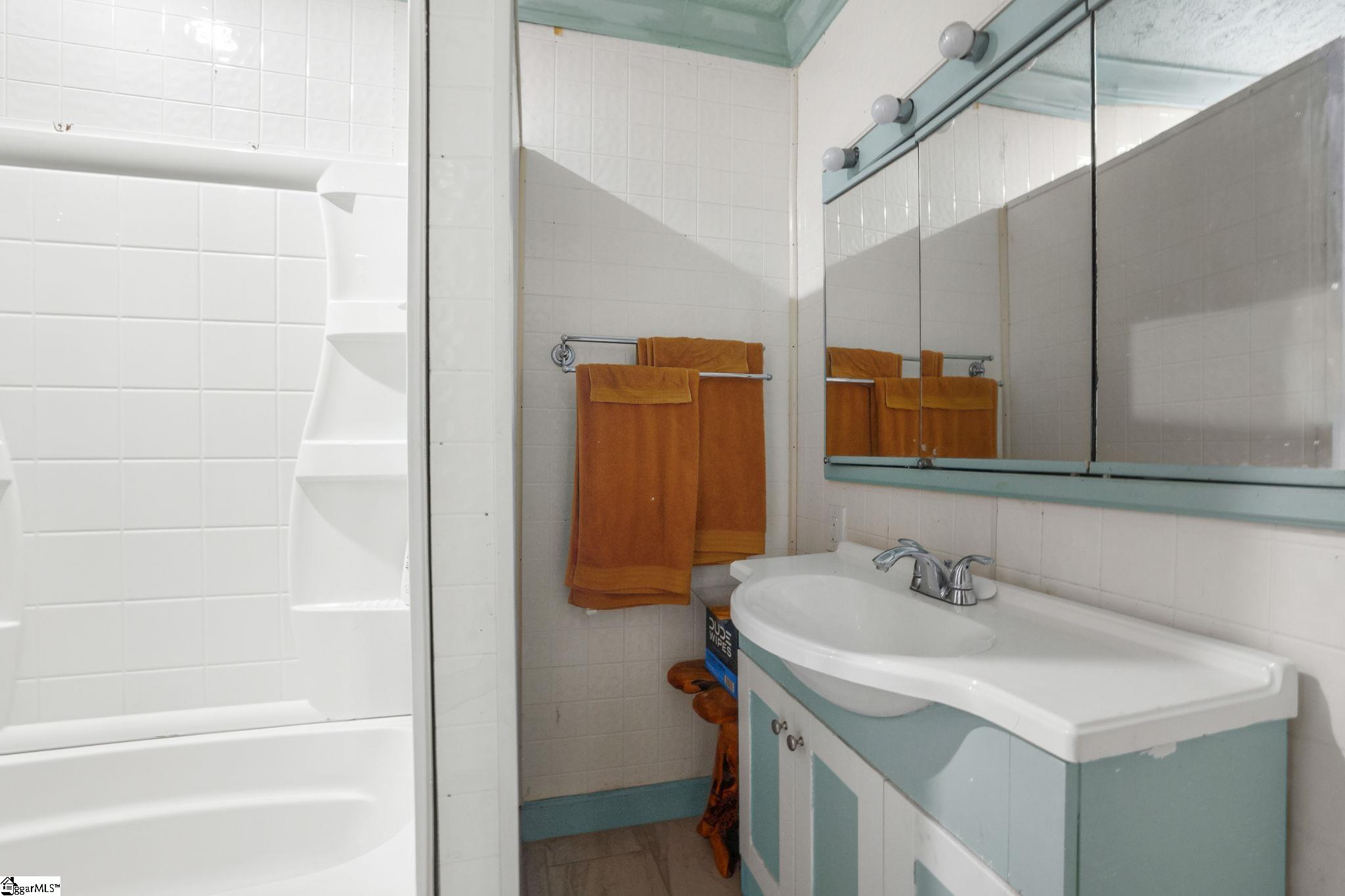 38 3rd Avenue Property Photo 26