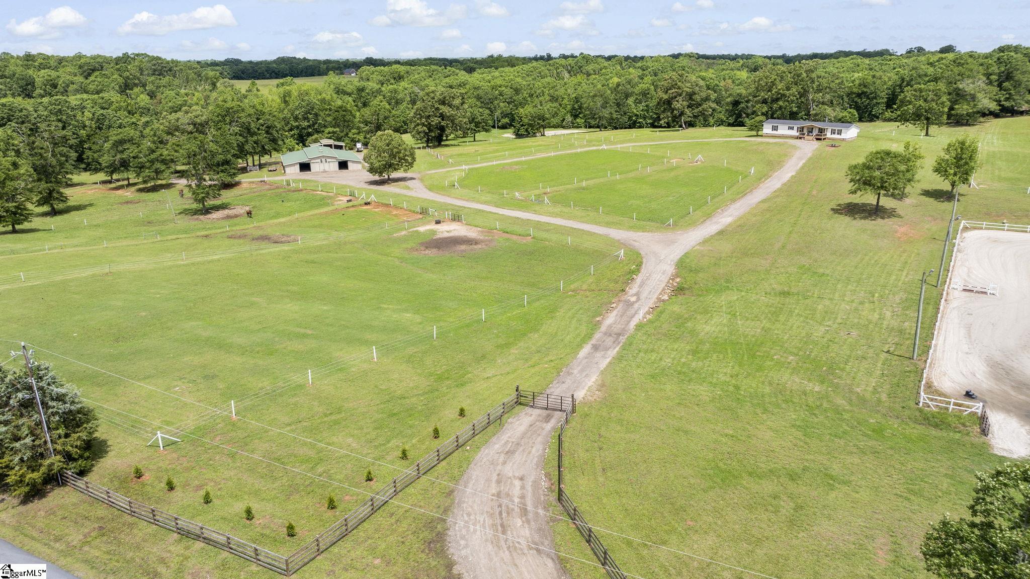 155 Reining Way Property Photo 24
