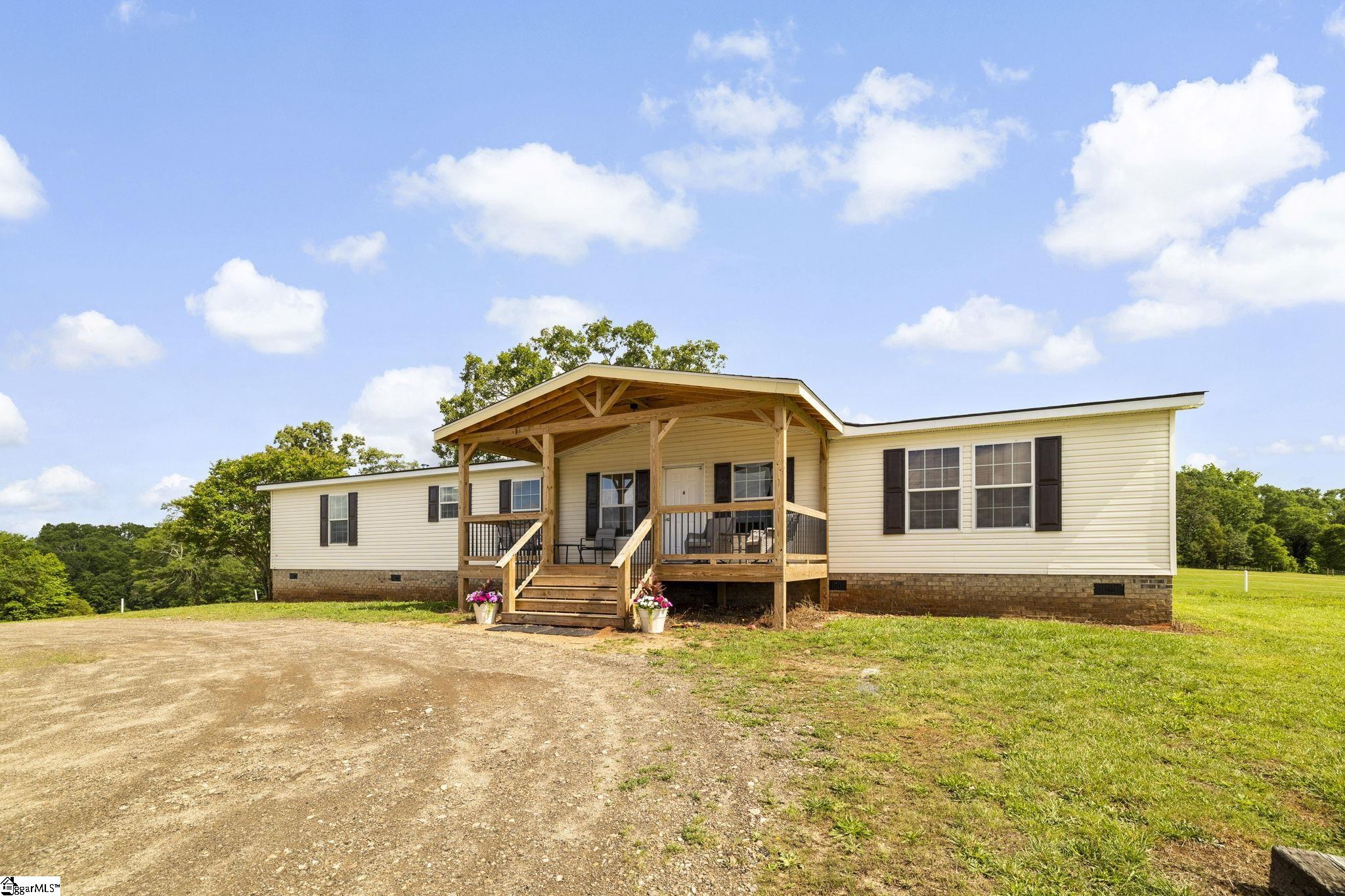 155 Reining Way Property Photo 31