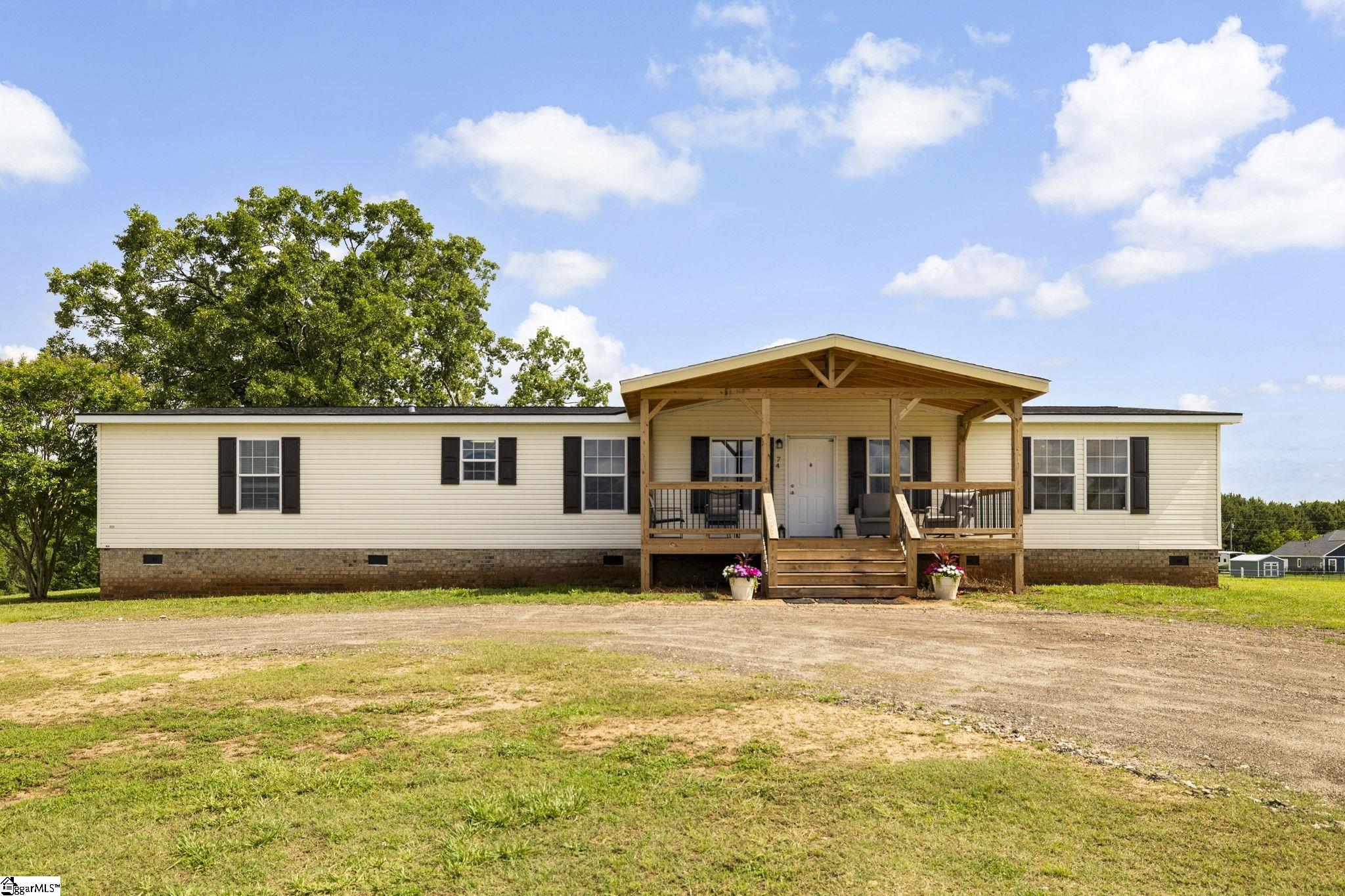 155 Reining Way Property Photo 32