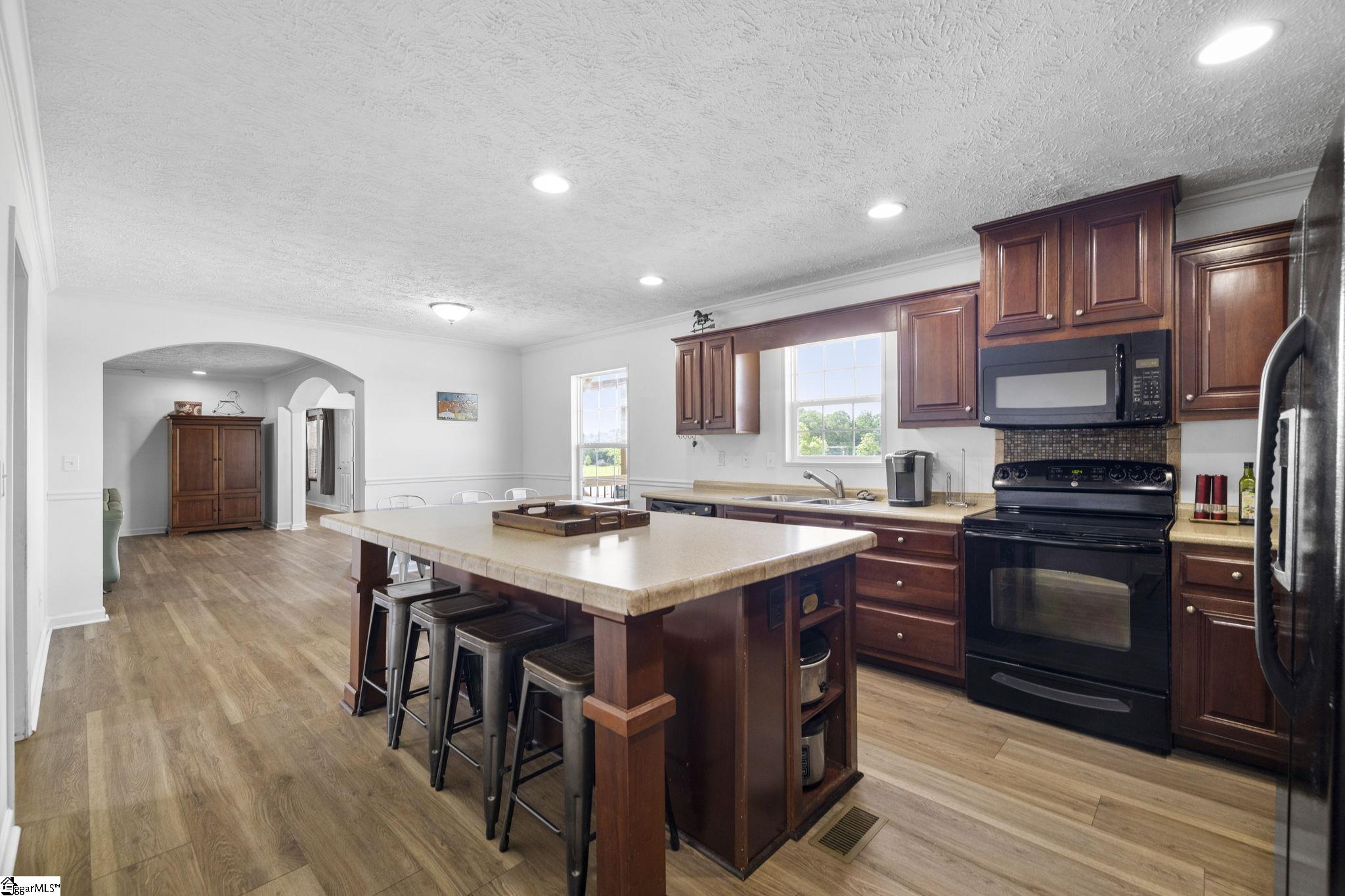 155 Reining Way Property Photo 39