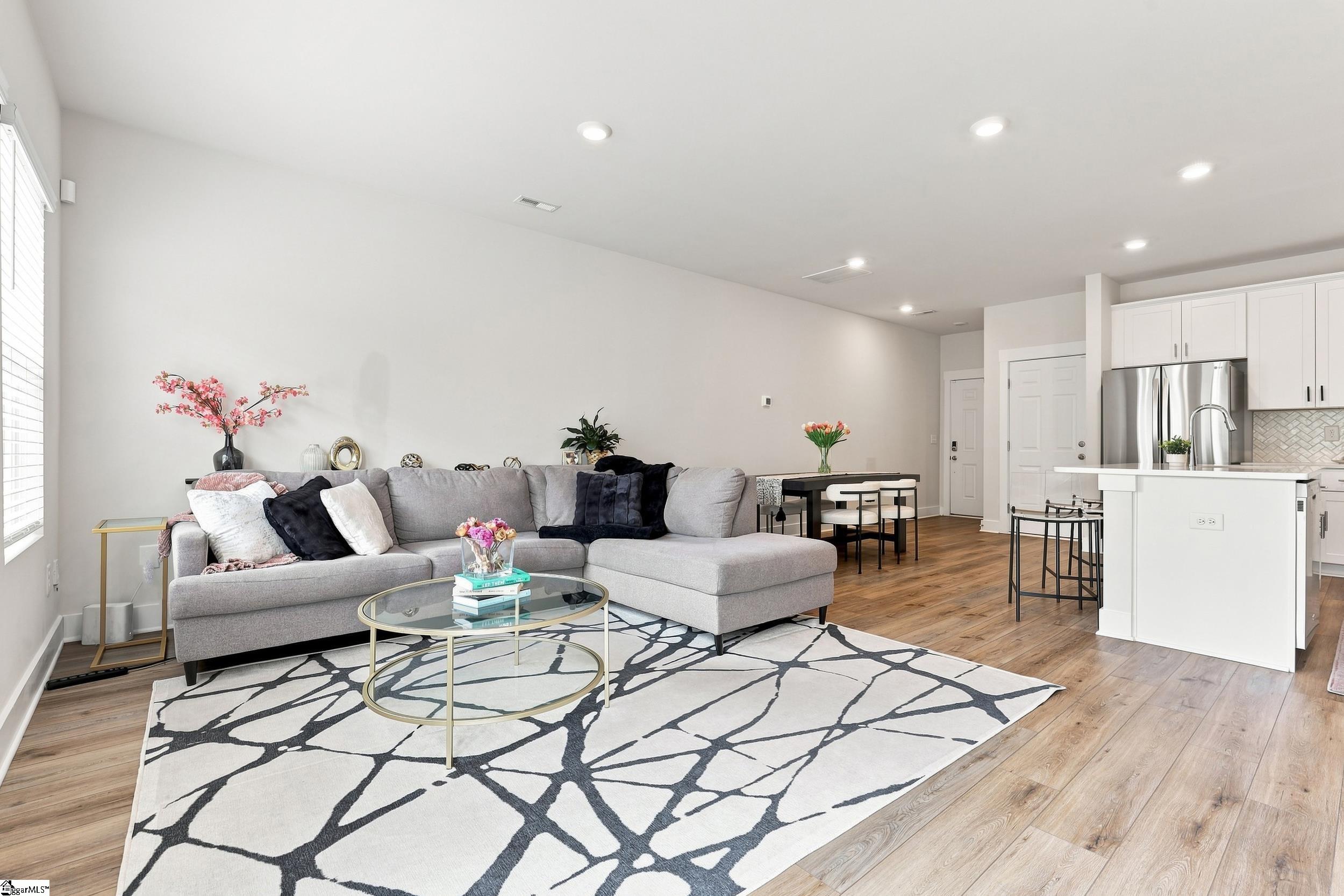 26 Centimeters Drive Property Photo 12
