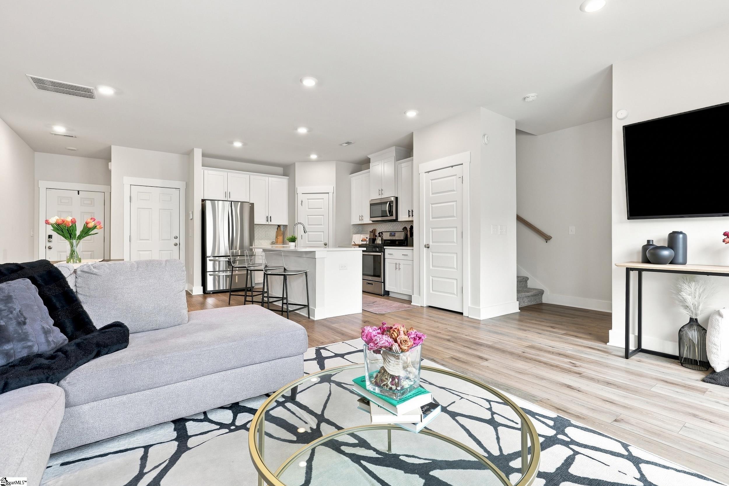 26 Centimeters Drive Property Photo 15