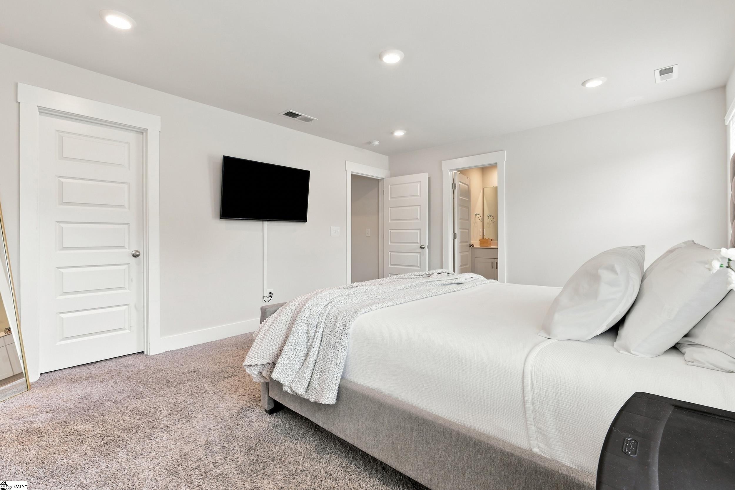 26 Centimeters Drive Property Photo 19