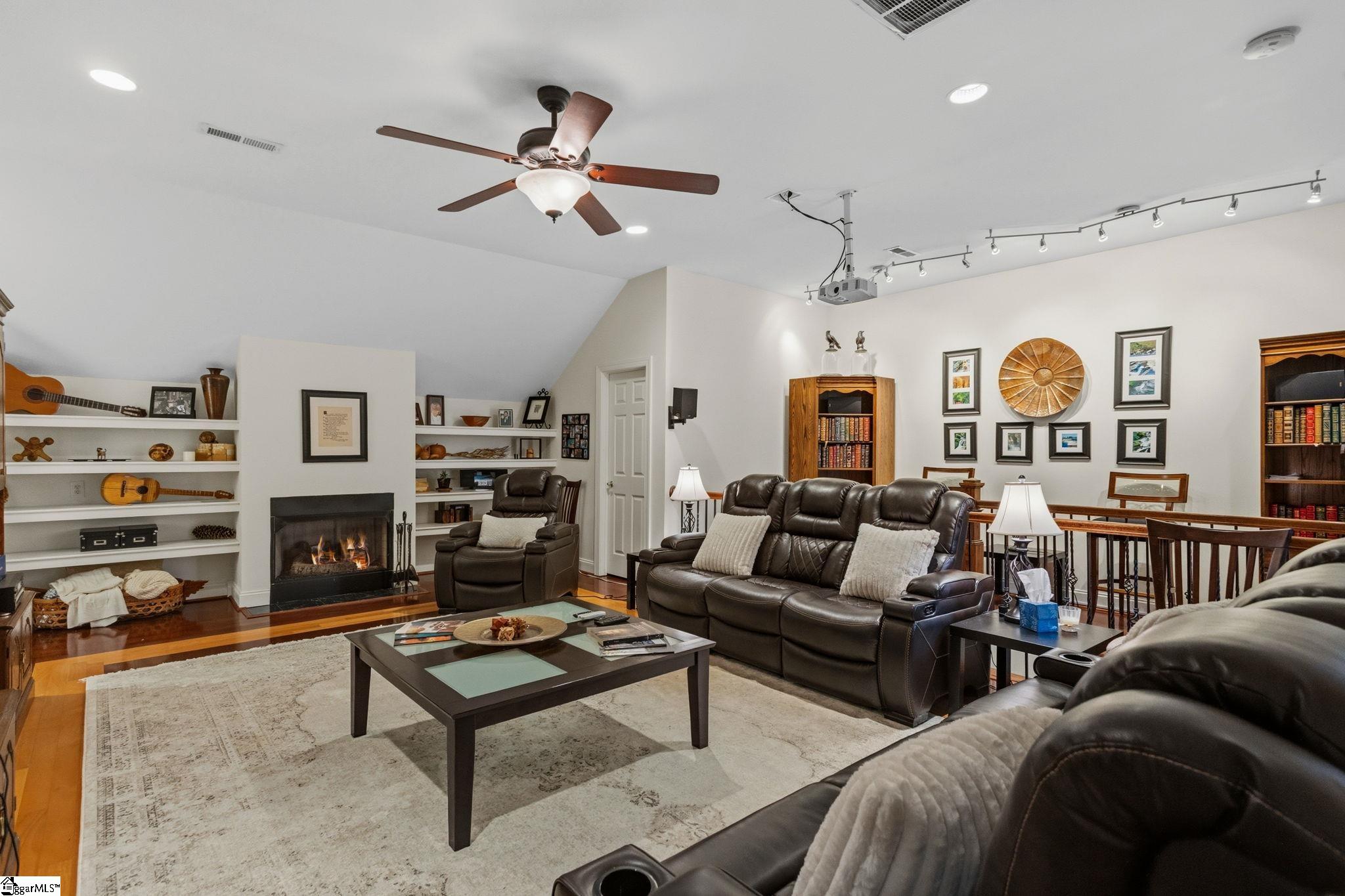 1 Avens Hill Drive Property Photo 30