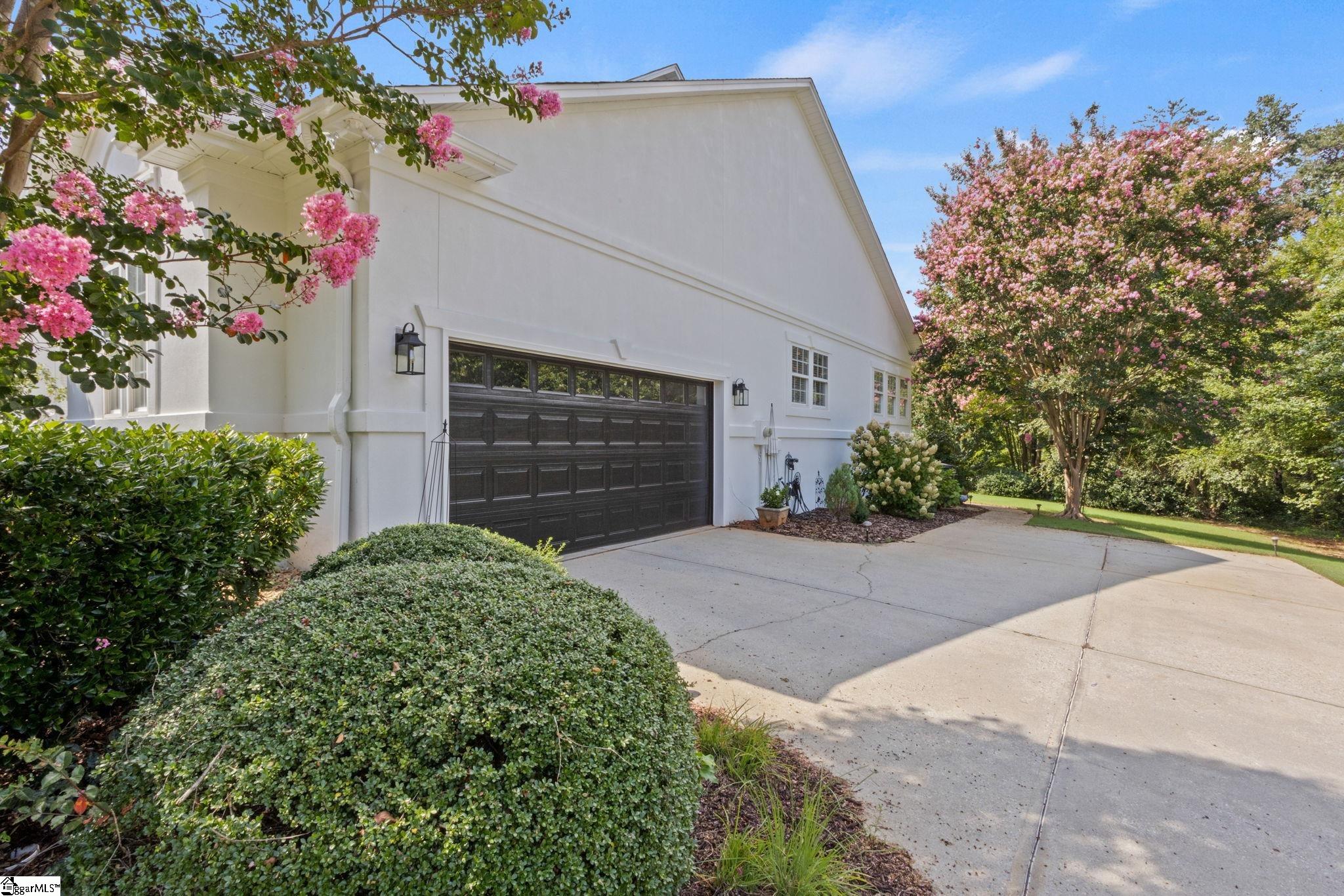 1 Avens Hill Drive Property Photo 42