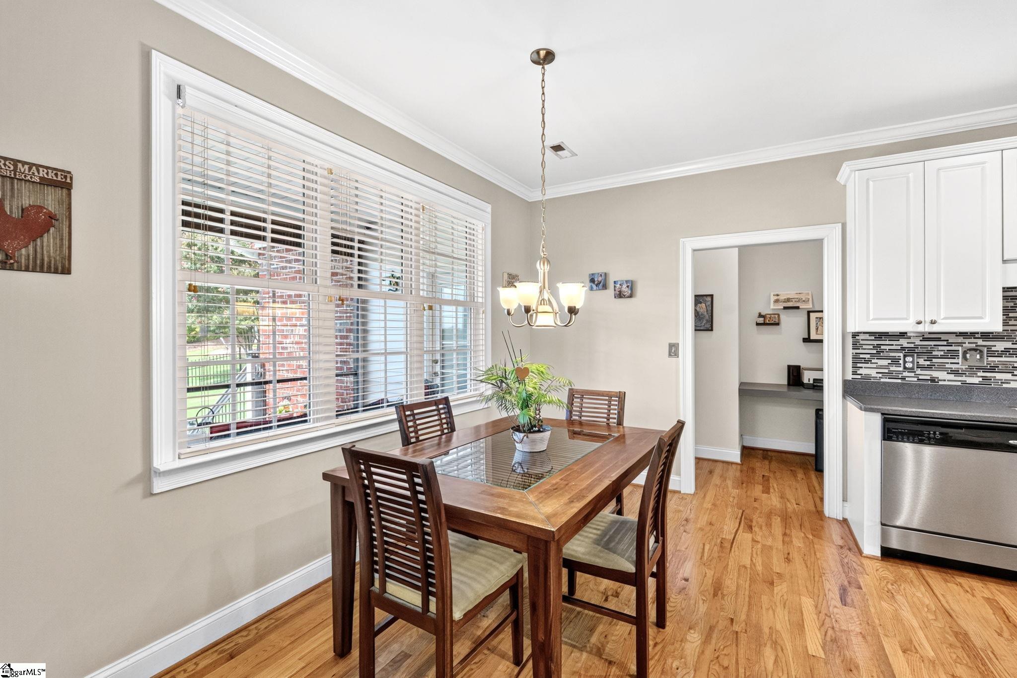 30 Belle Terre Court Property Photo 15