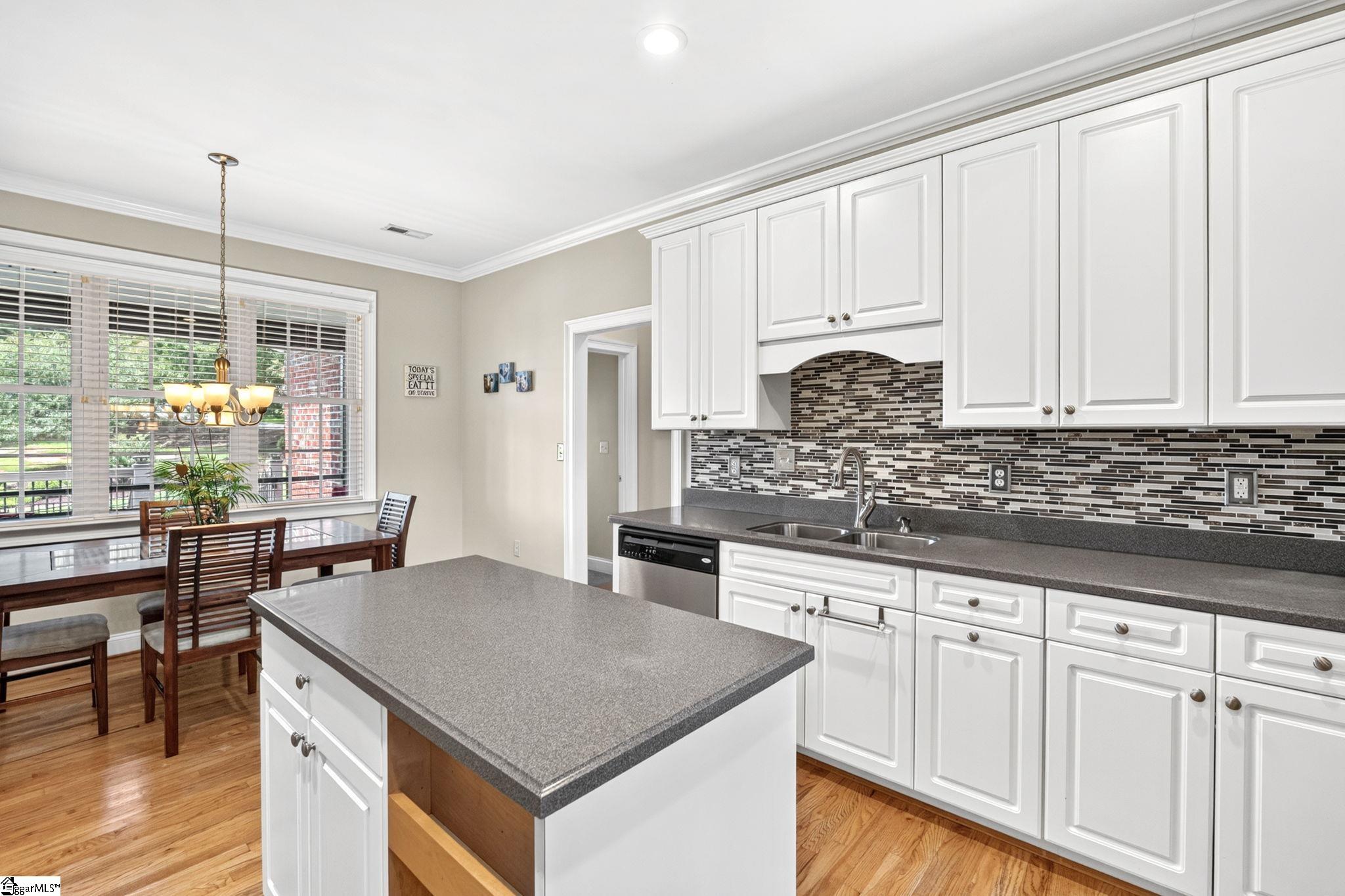 30 Belle Terre Court Property Photo 19