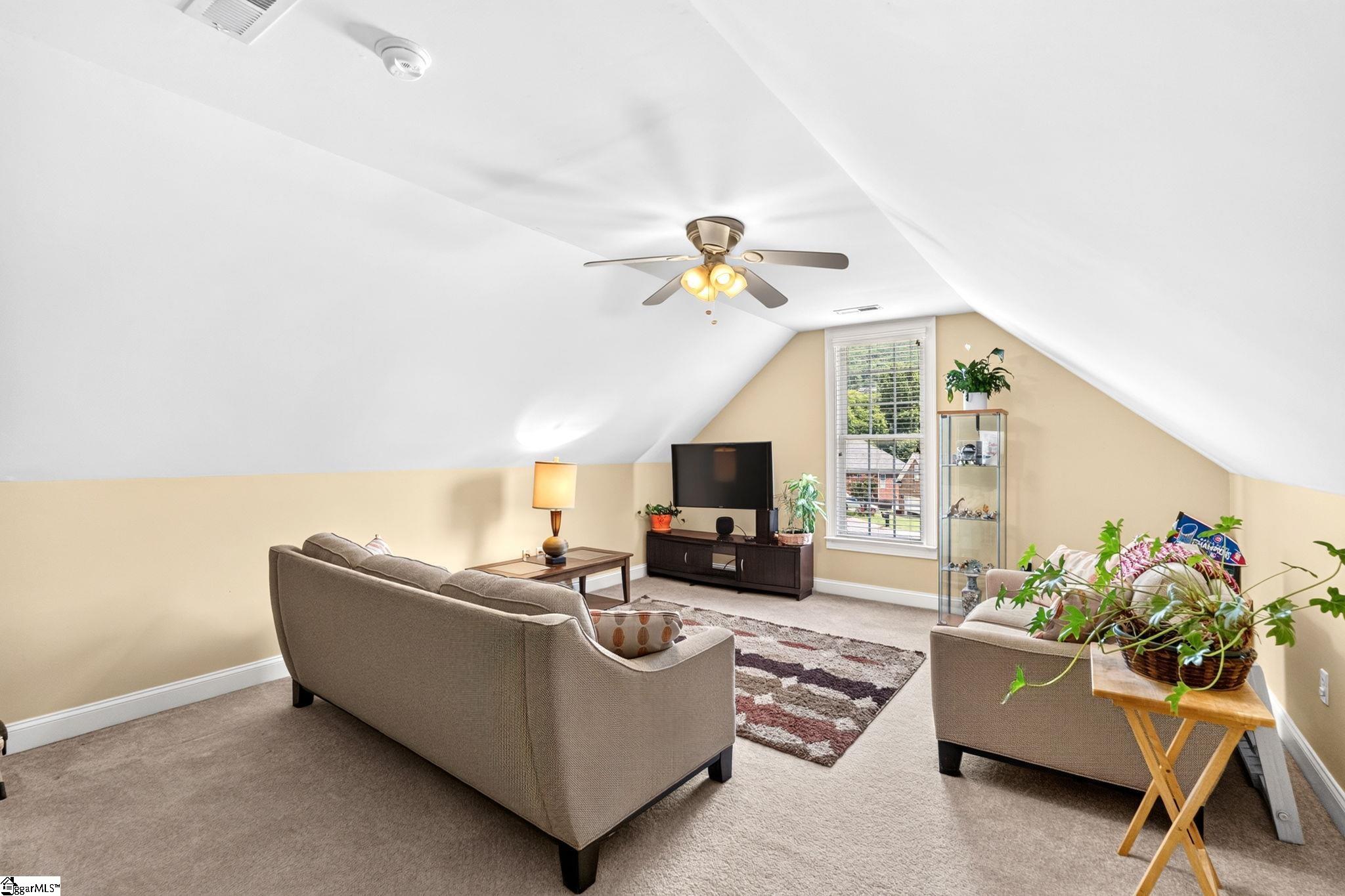 30 Belle Terre Court Property Photo 29
