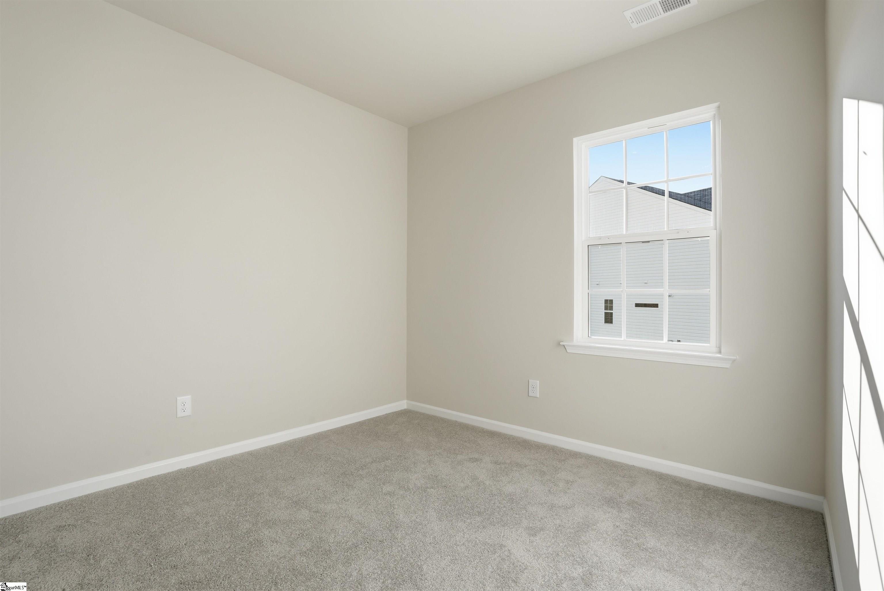 909 Kitson Court Property Photo 5