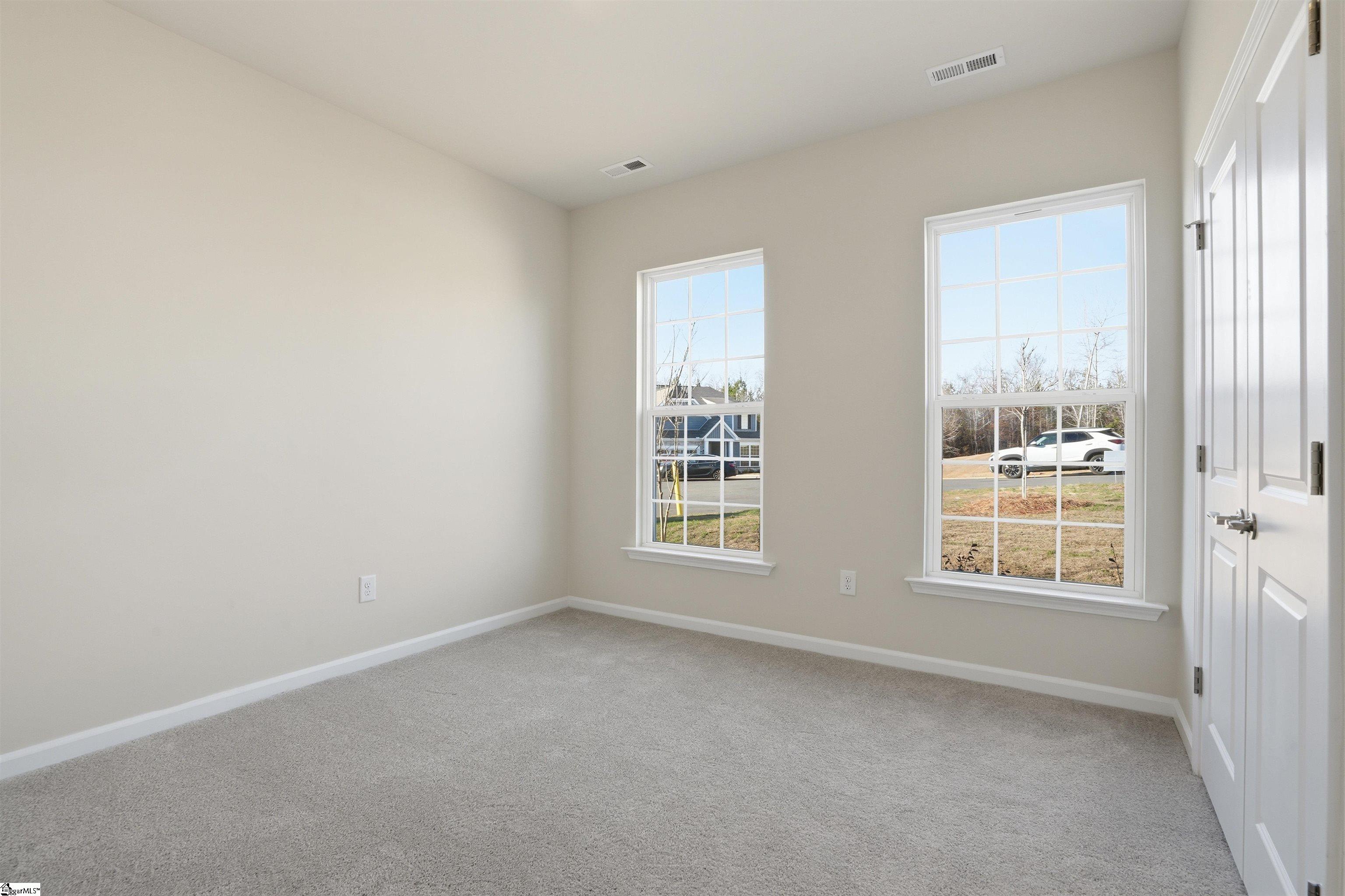 909 Kitson Court Property Photo 7