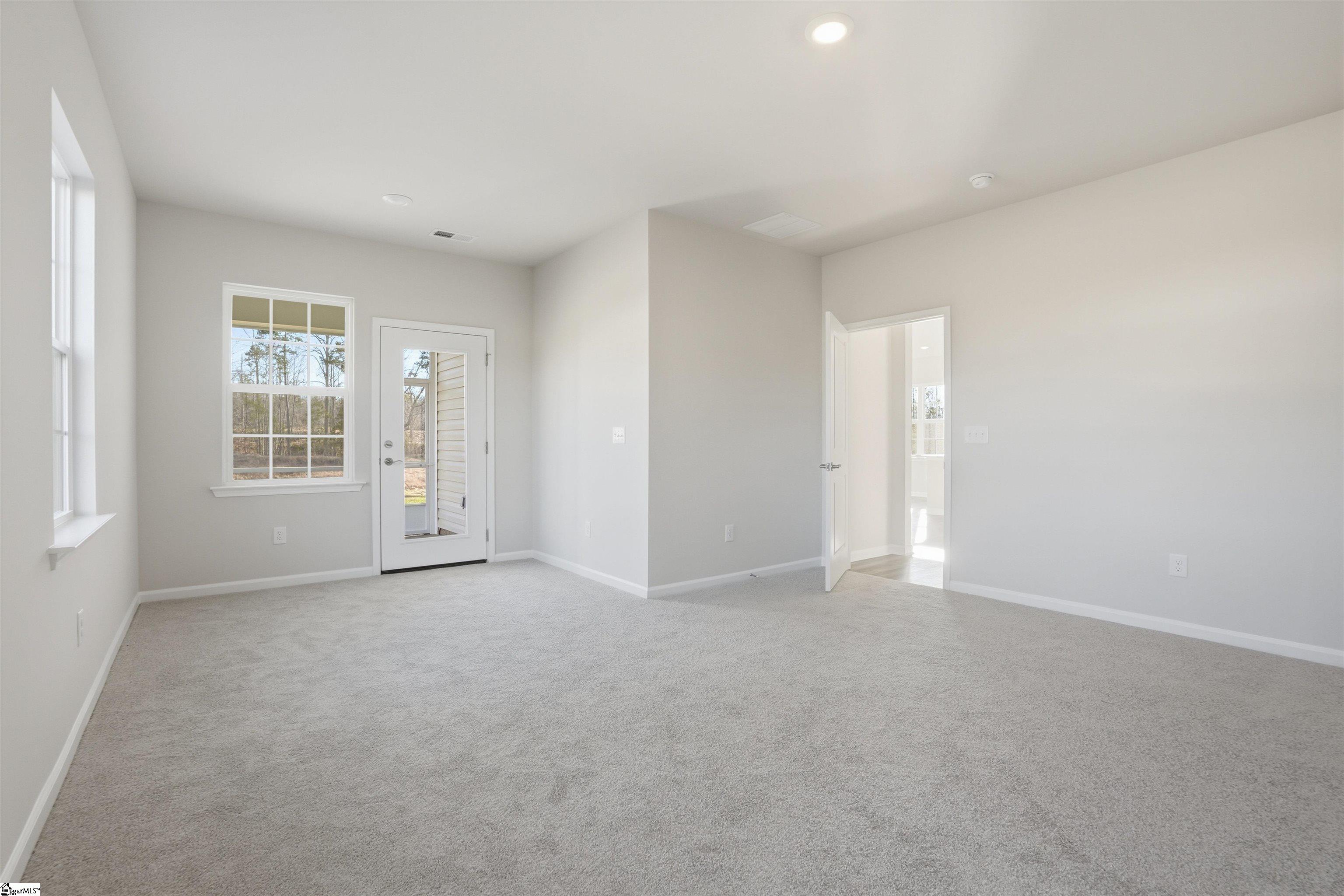 909 Kitson Court Property Photo 19