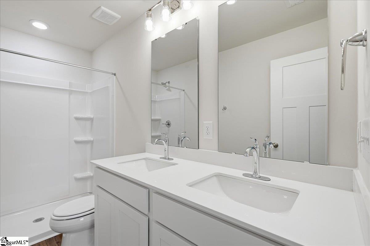 245 Islay Way Property Photo 22