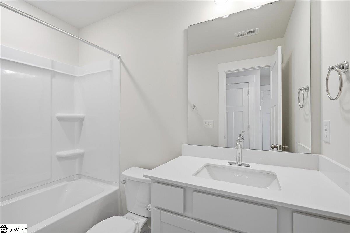 245 Islay Way Property Photo 27